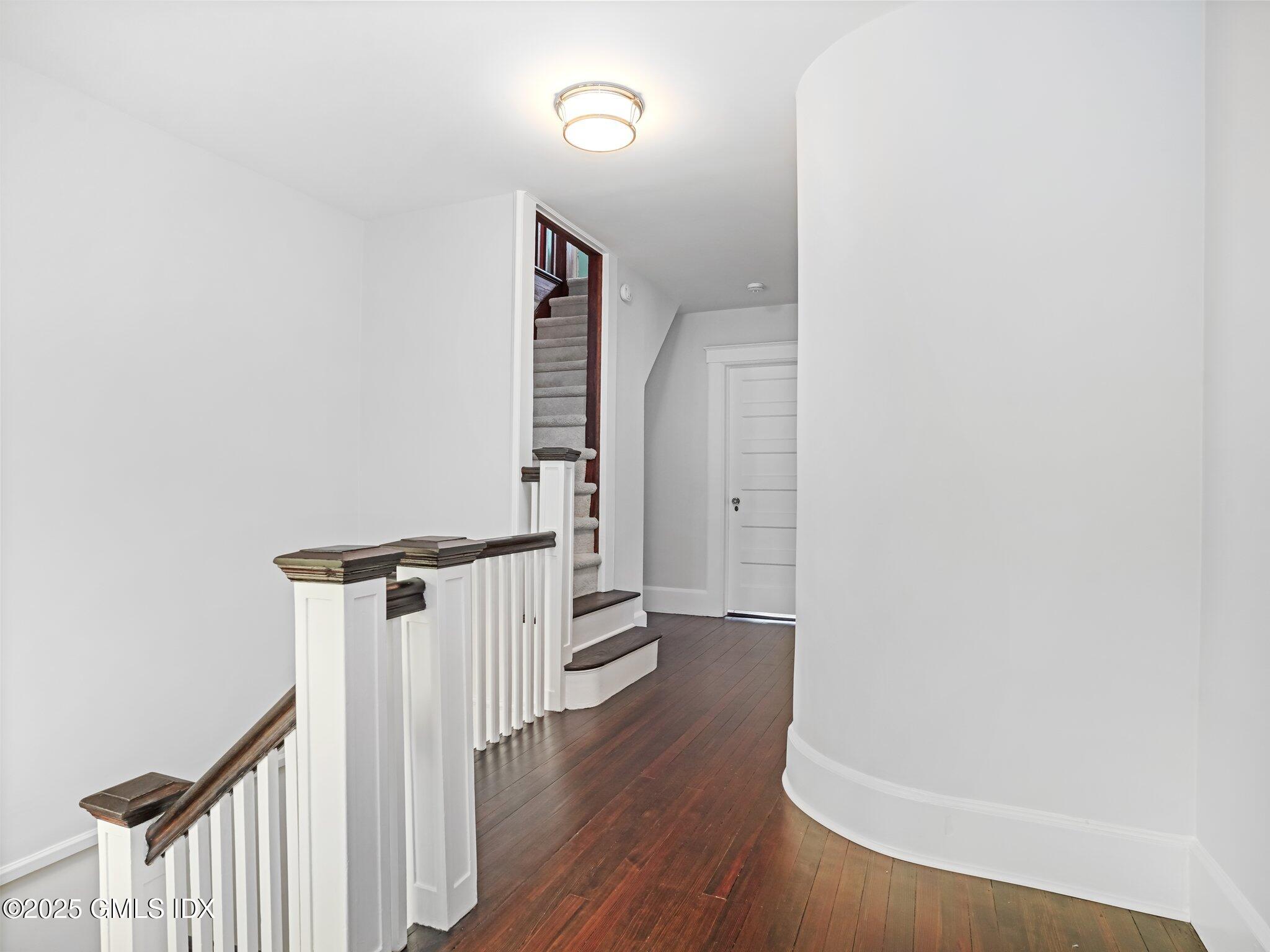 60 Lockwood Avenue