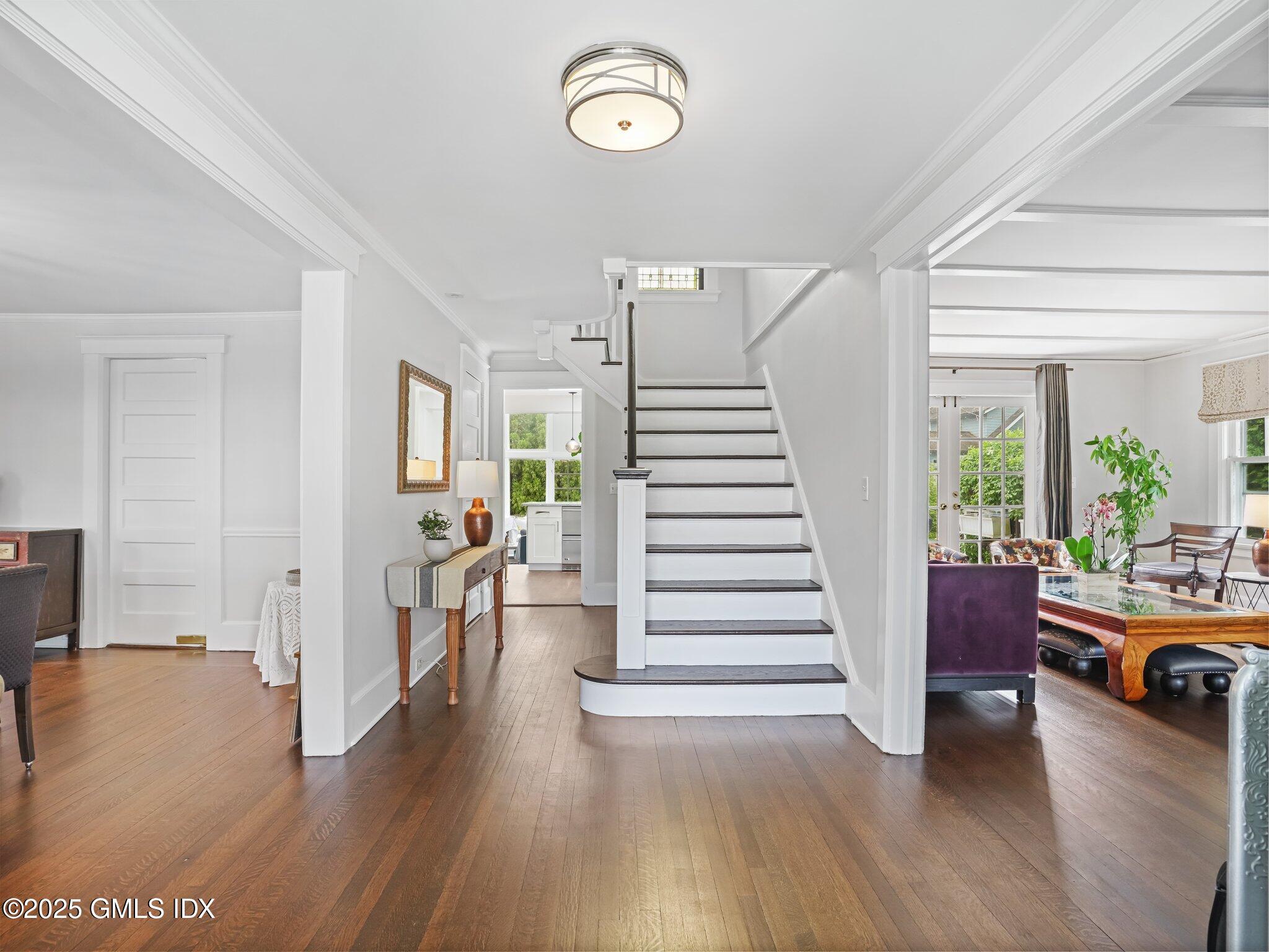 60 Lockwood Avenue
