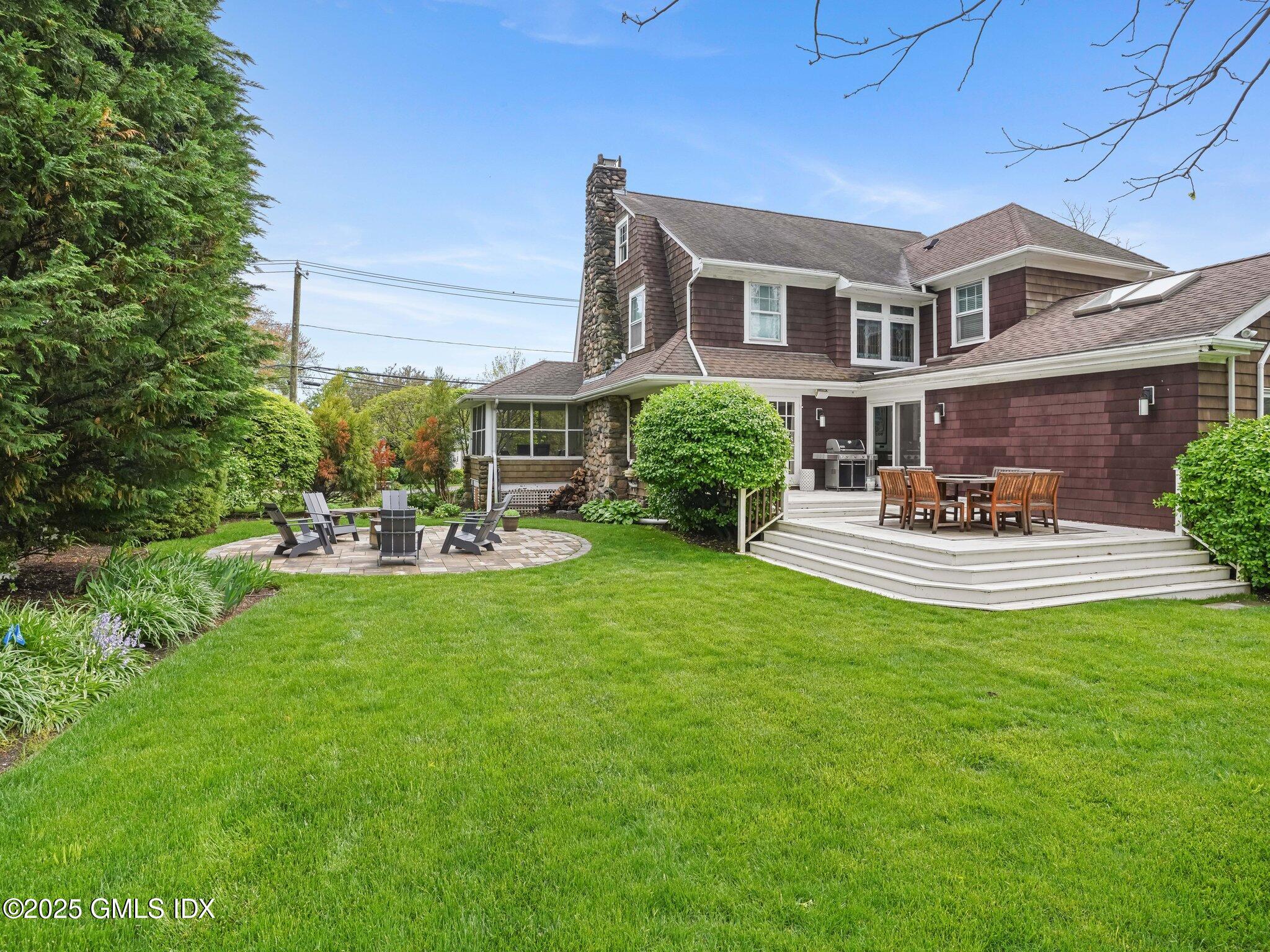 60 Lockwood Avenue