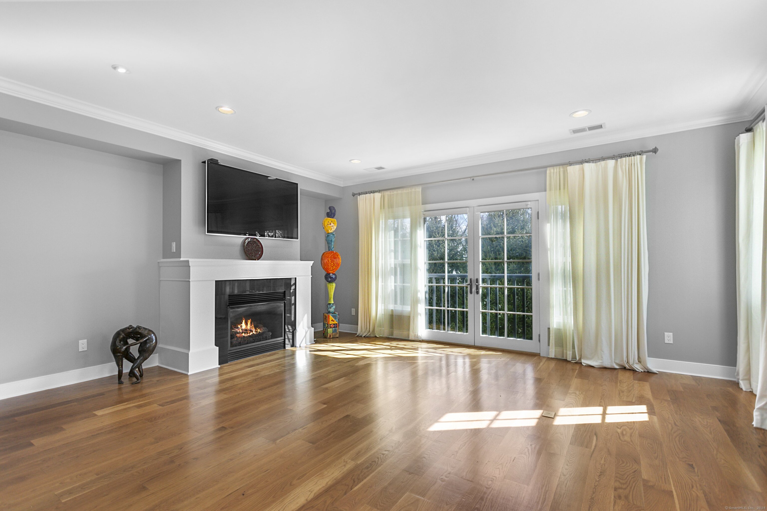77 Havemeyer Lane 101