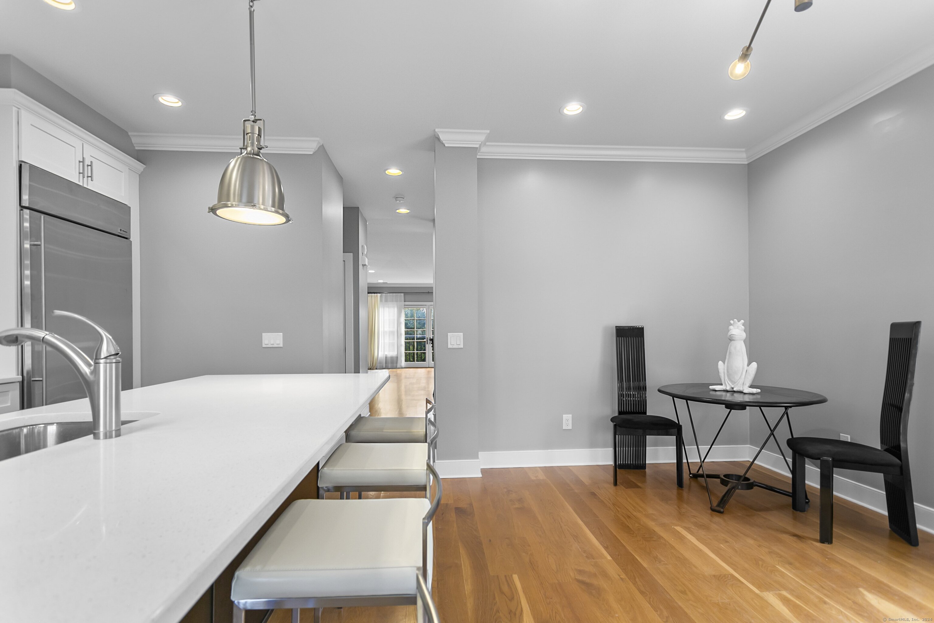 77 Havemeyer Lane 101