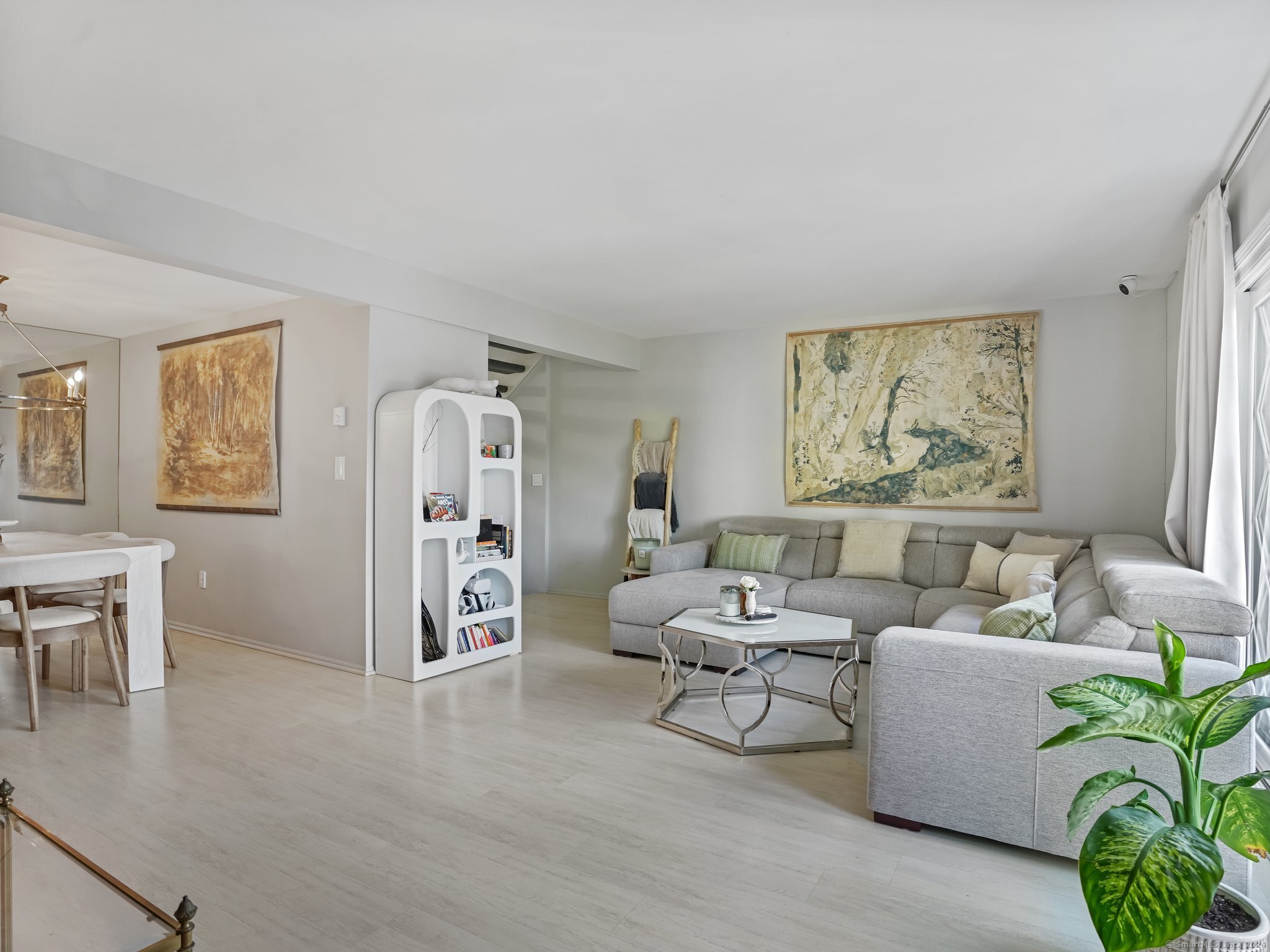 54 Hope Street APT A