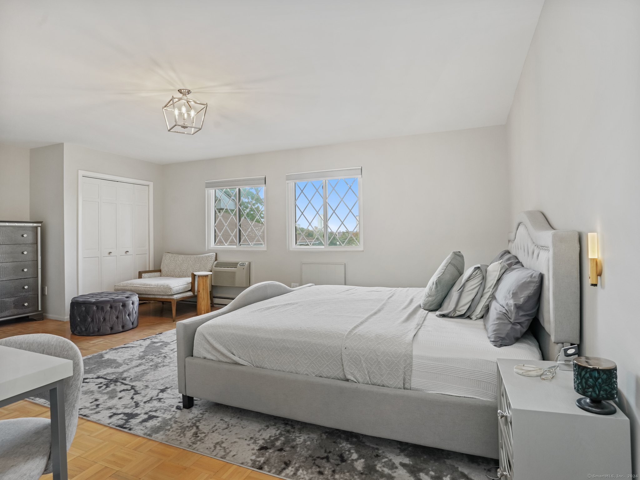 54 Hope Street APT A