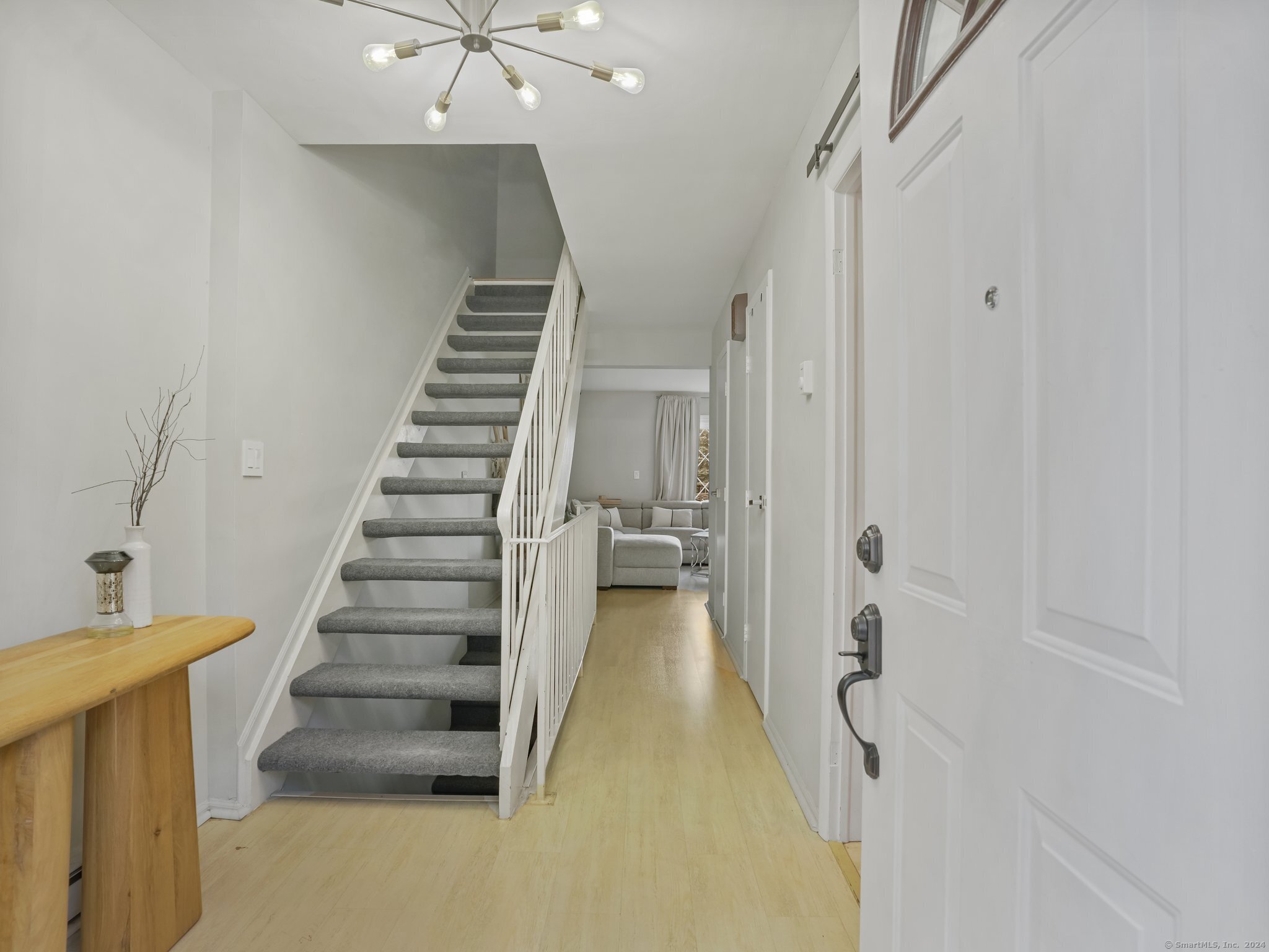 54 Hope Street APT A