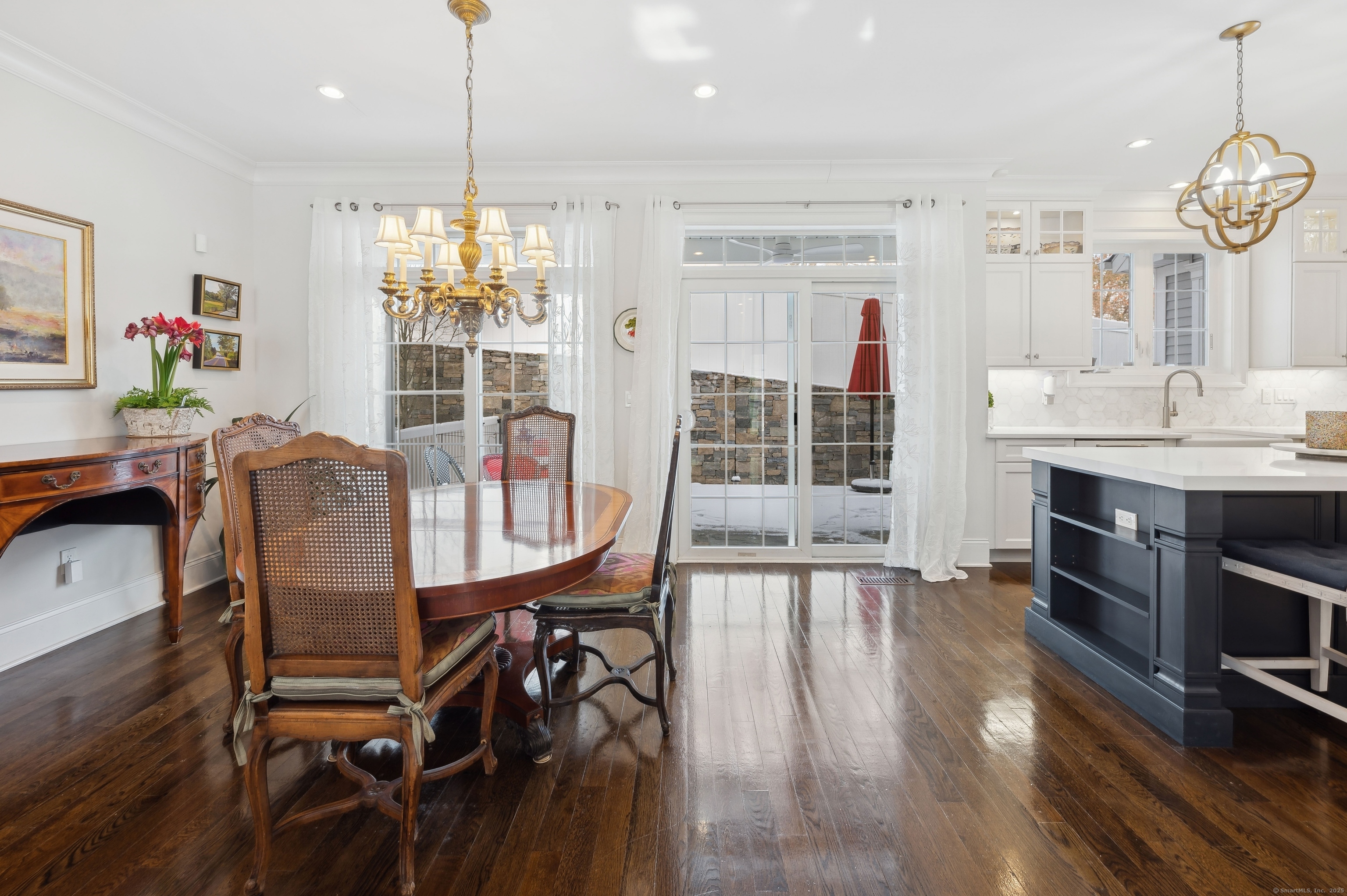 159 Colonial Road 11