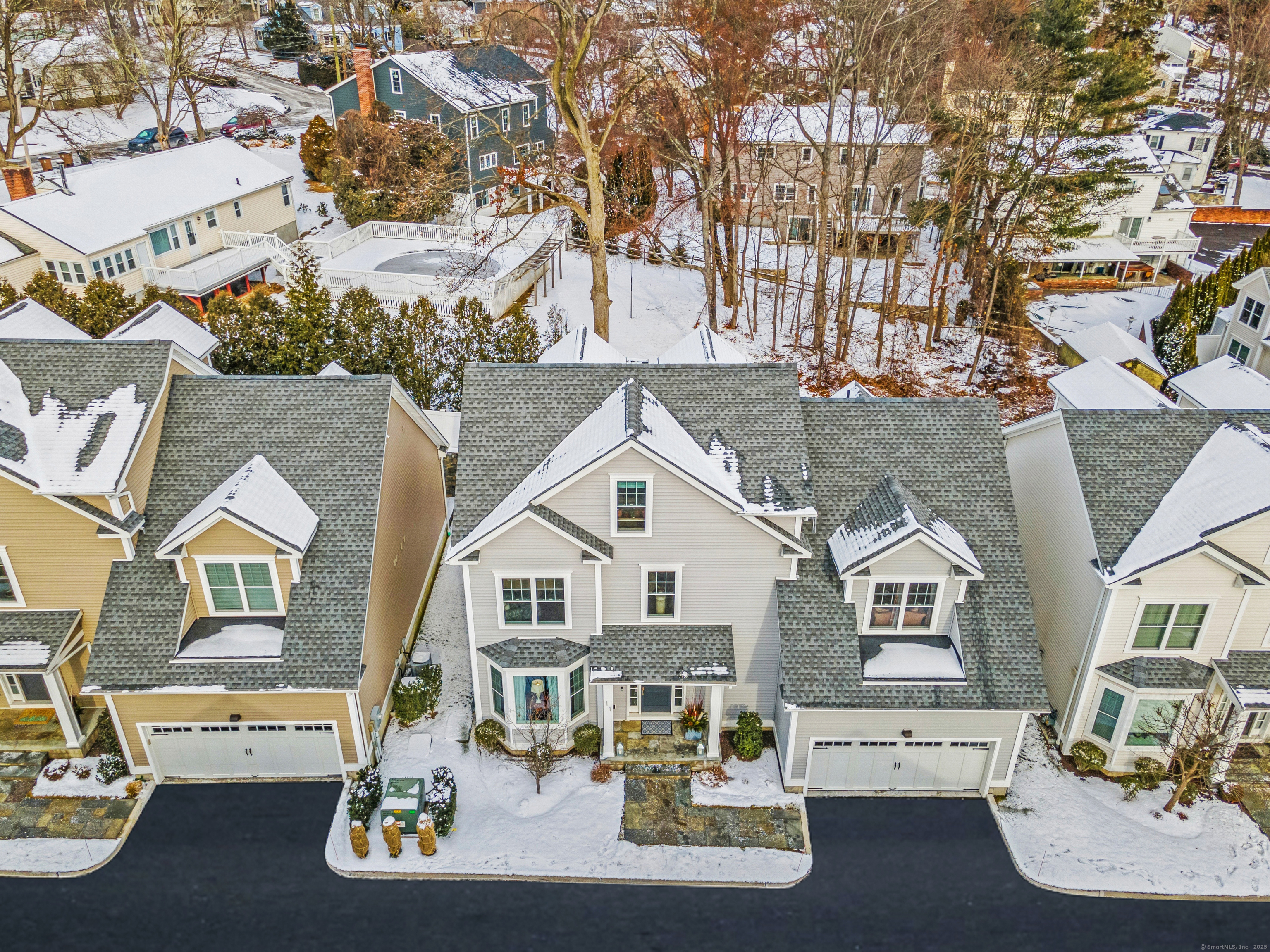 159 Colonial Road 11
