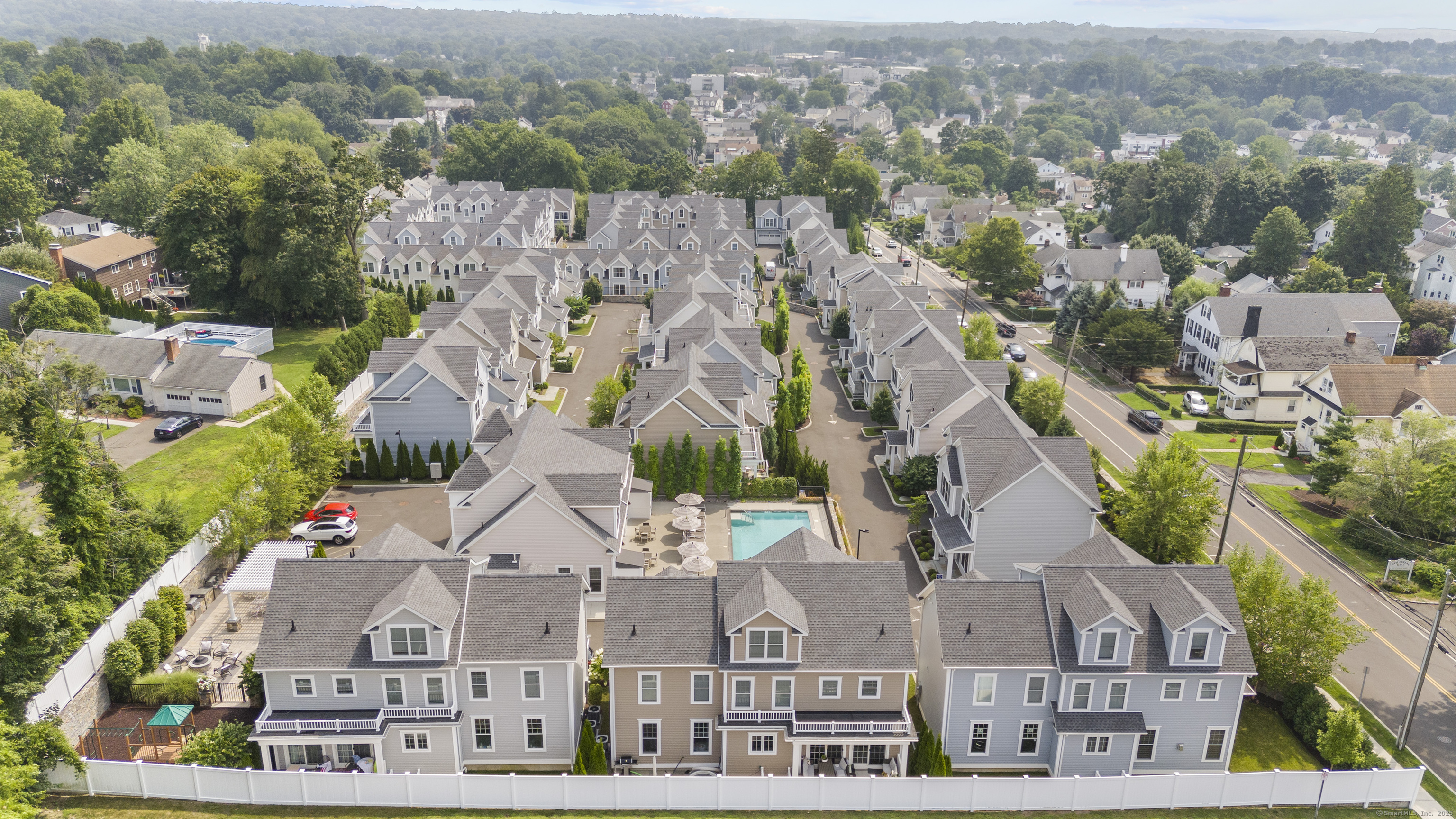 159 Colonial Road 11