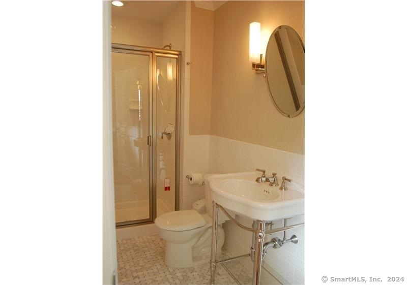 51 Forest Avenue 71