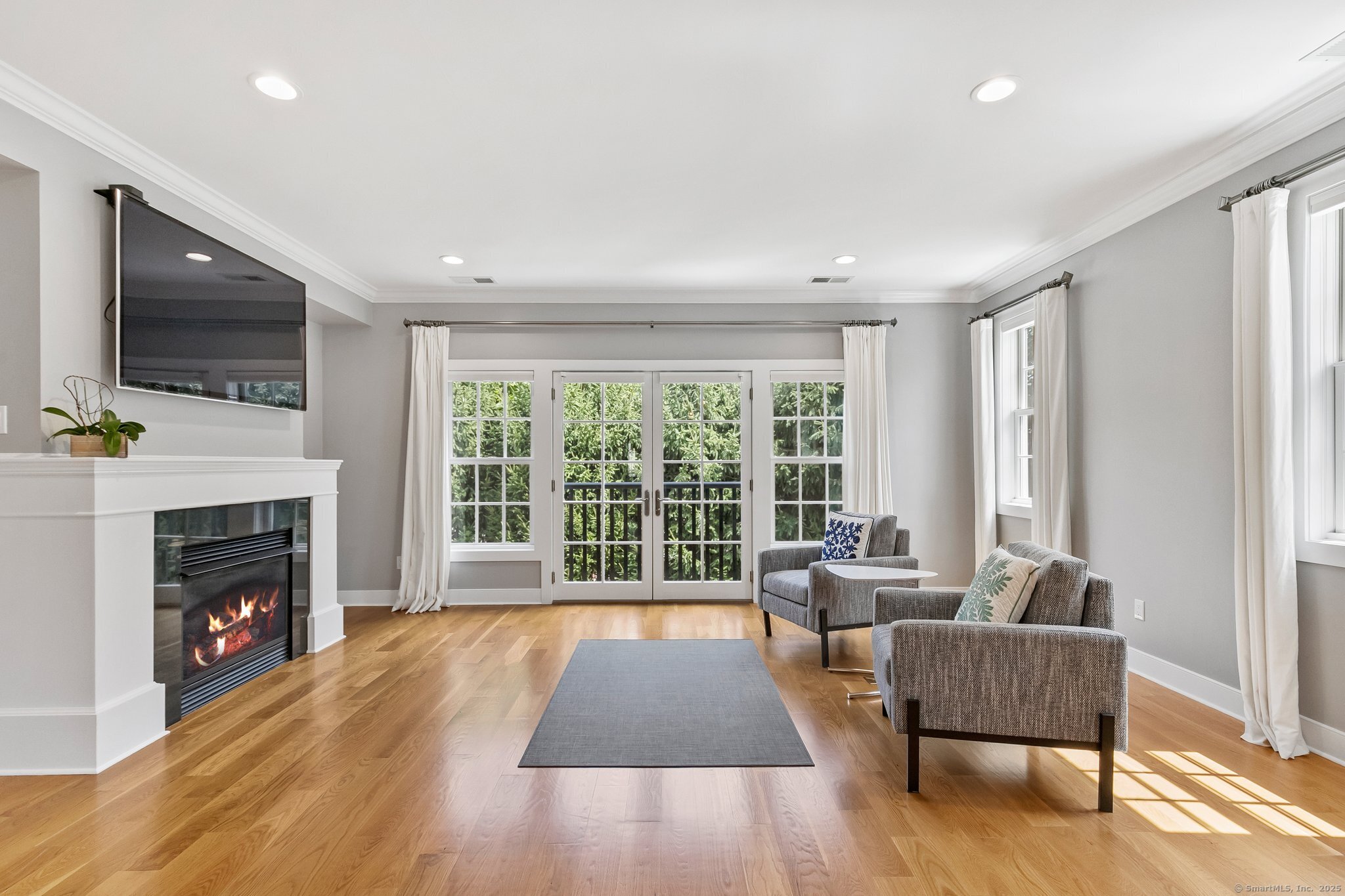 77 Havemeyer Lane 101