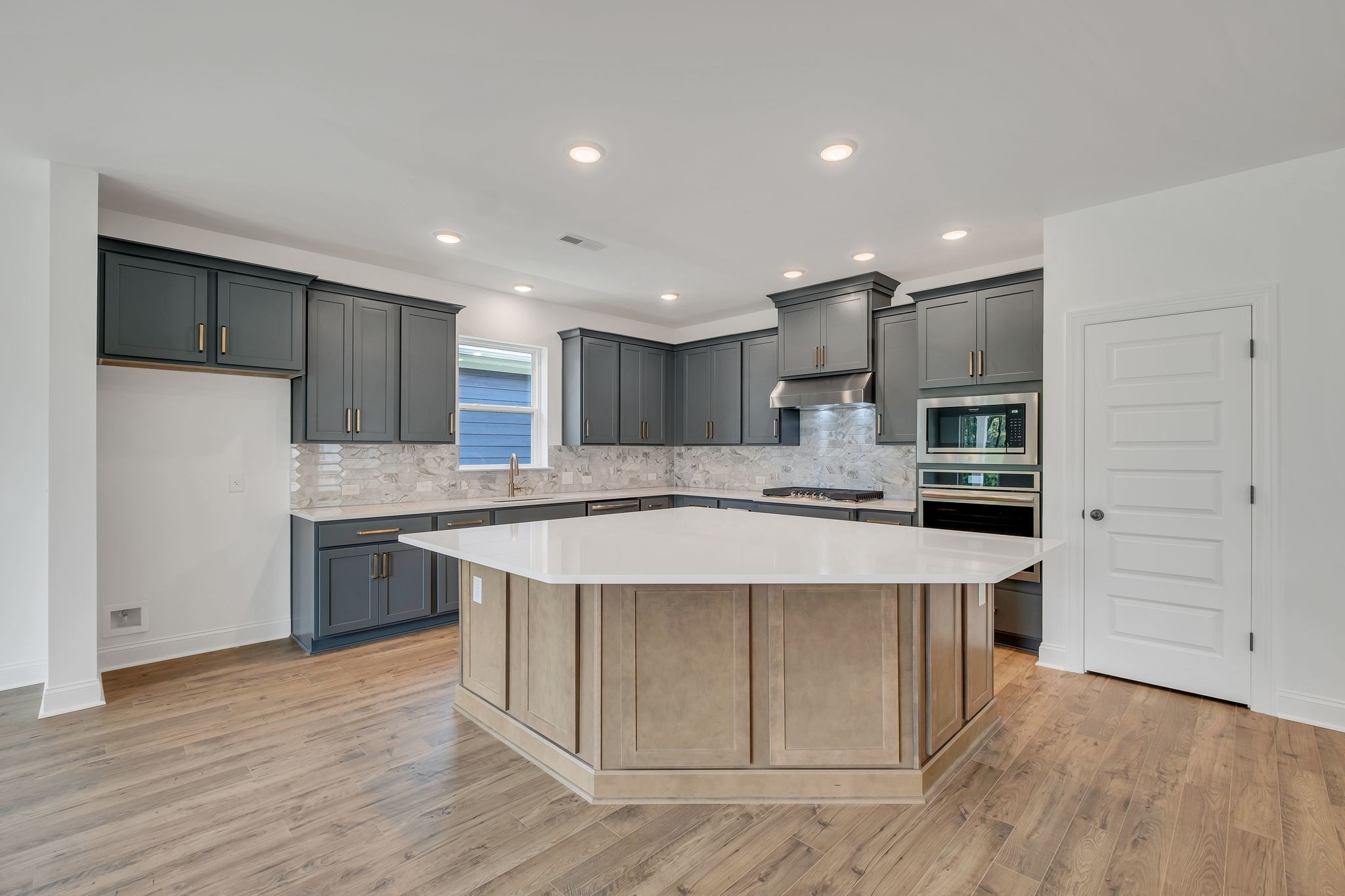 1095 Callaway Drive #41