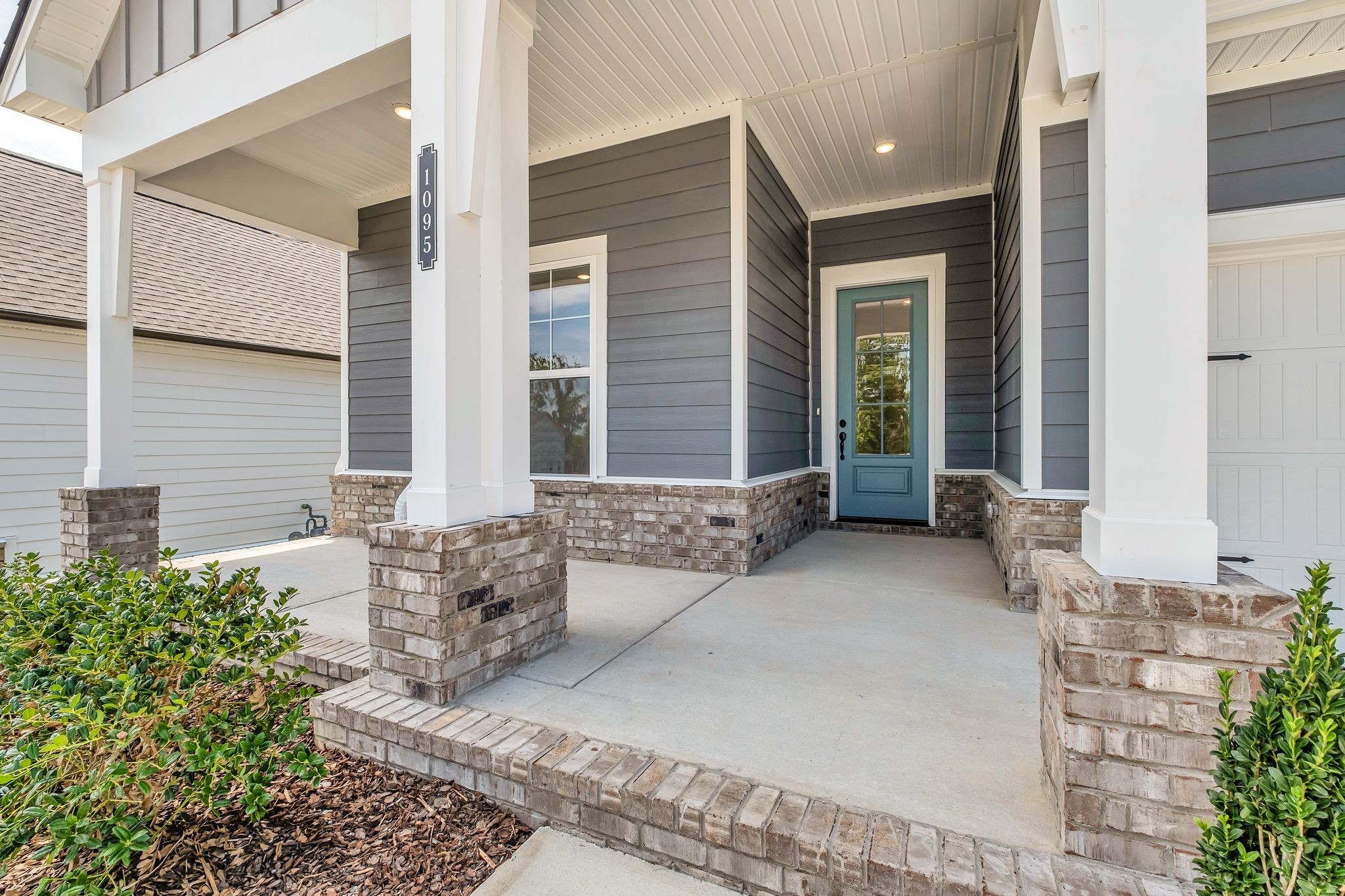 1095 Callaway Drive #41