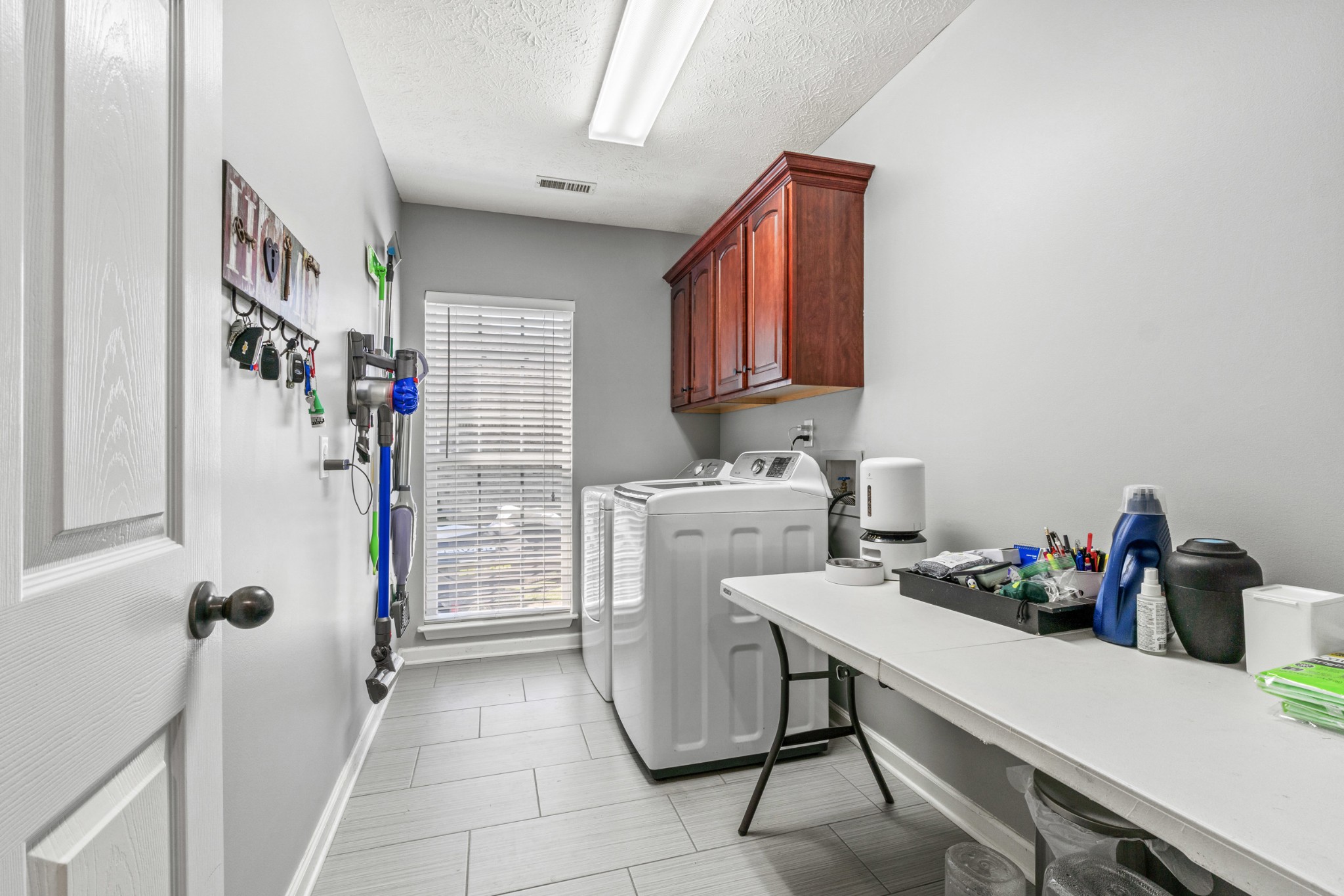 1045 Pittman Dr