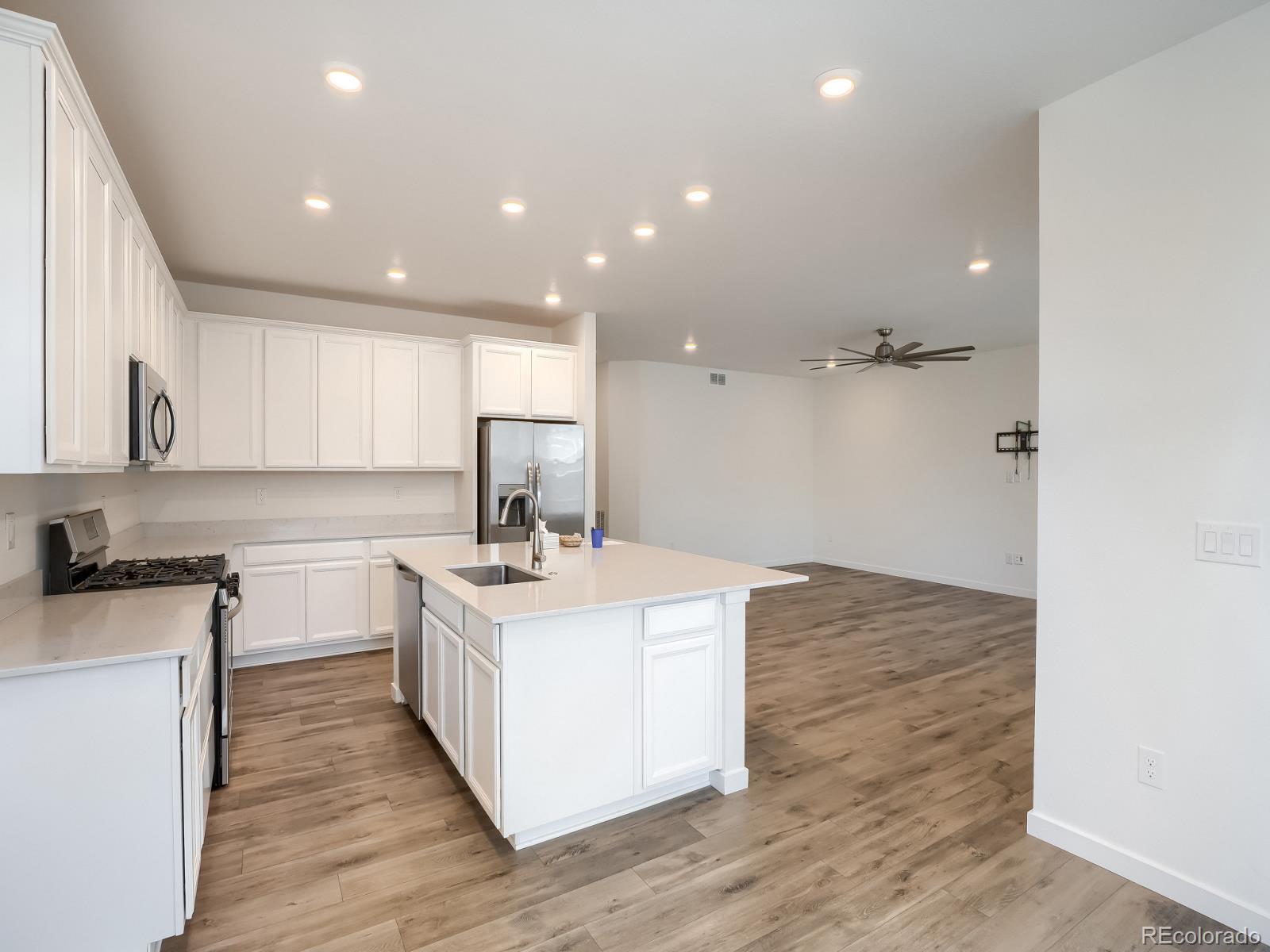 24188 E Kentucky Place