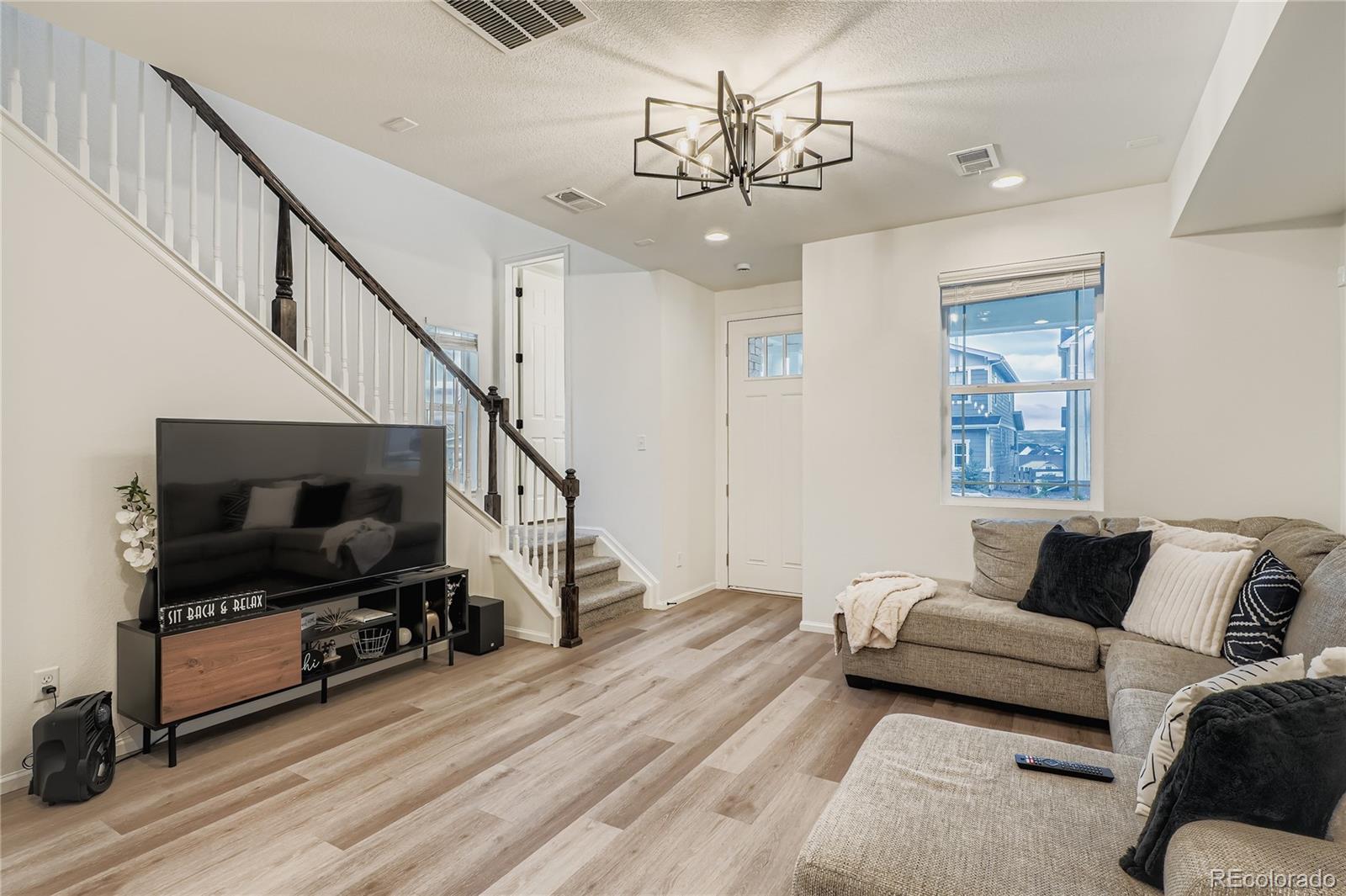 8867 Snake River Street