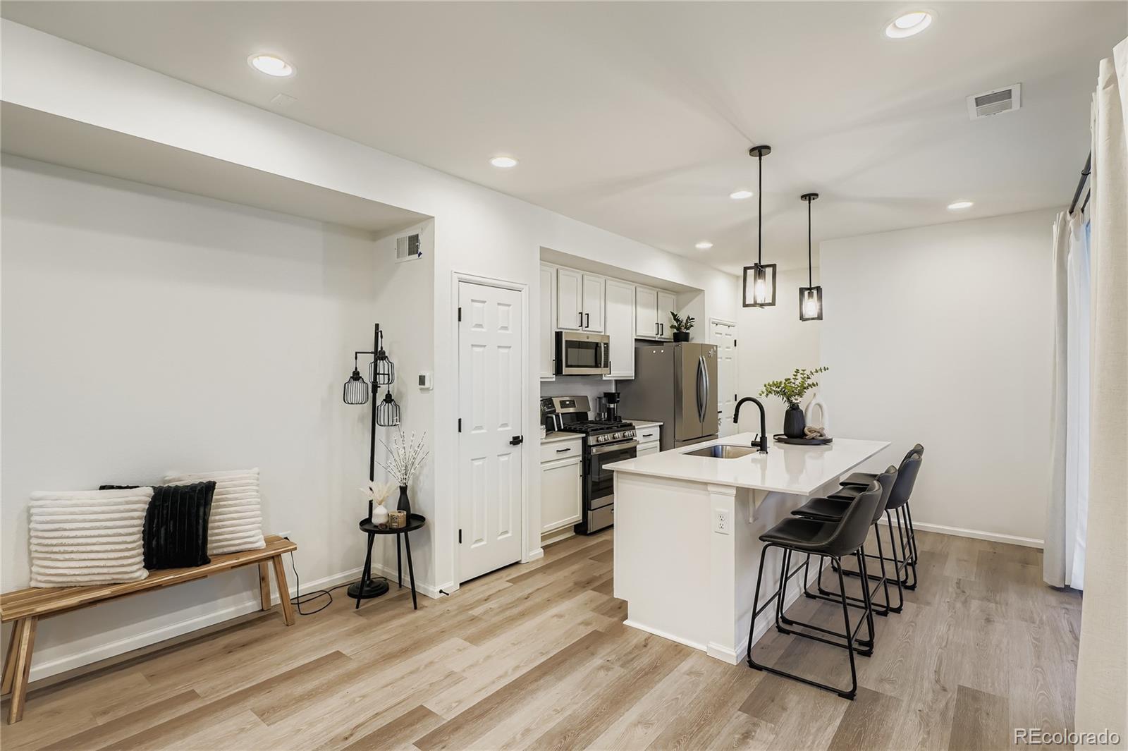 8867 Snake River Street