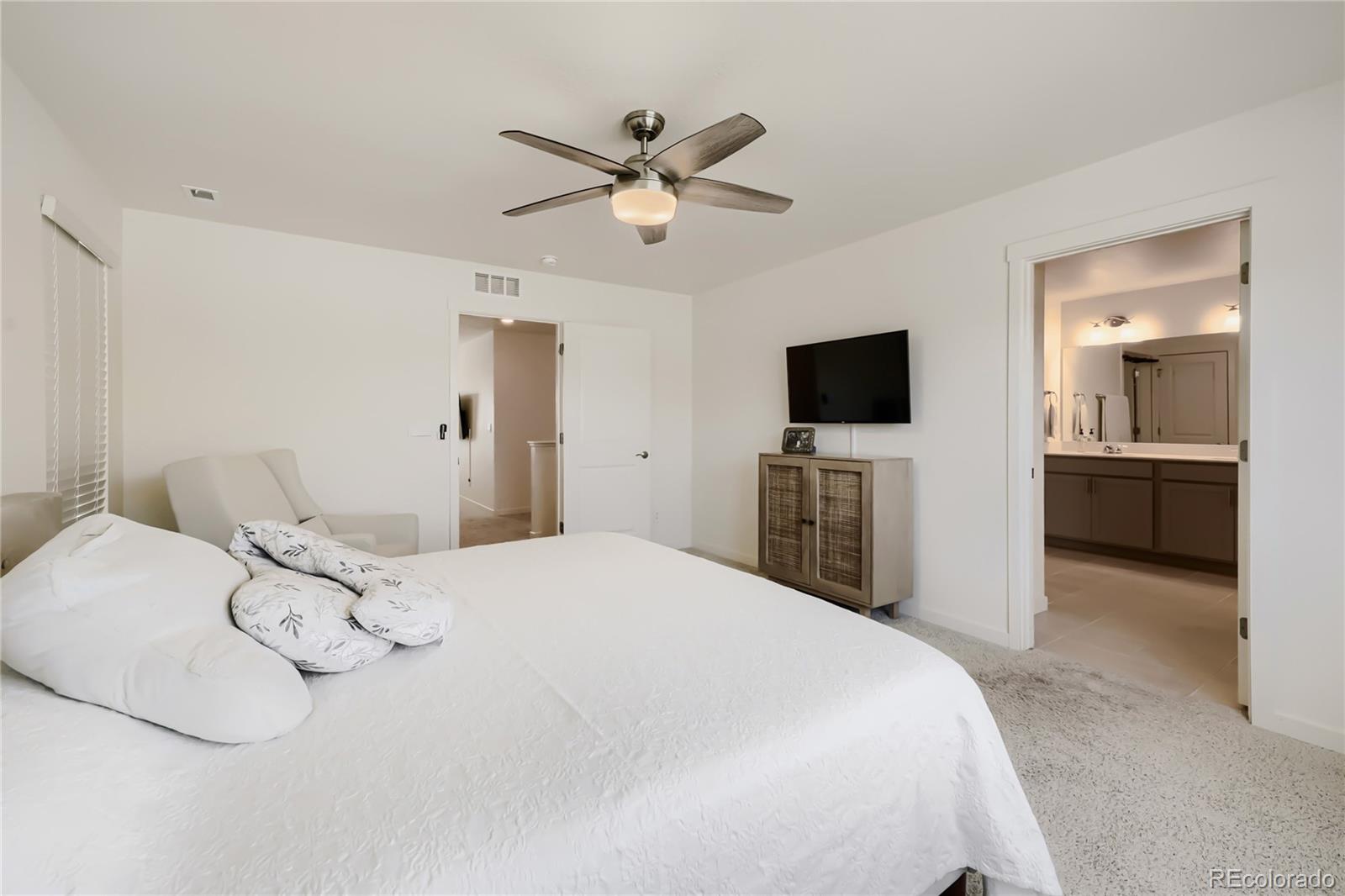2877 Villageview Lane