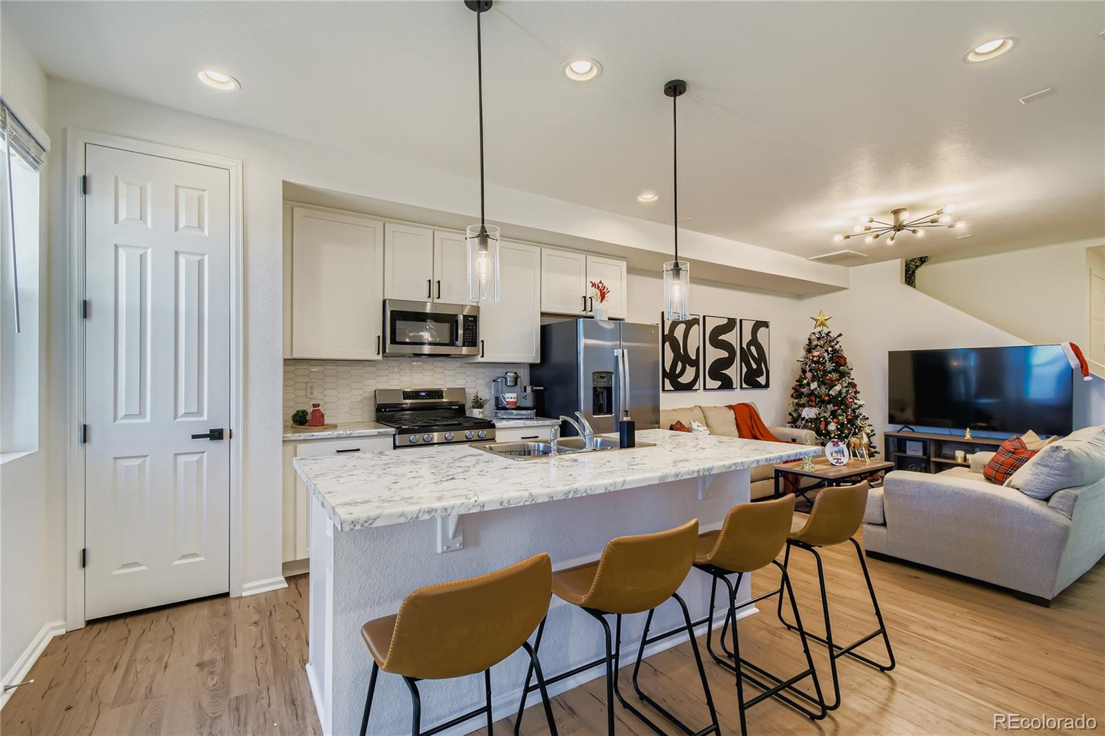 9718 Reunion Parkway