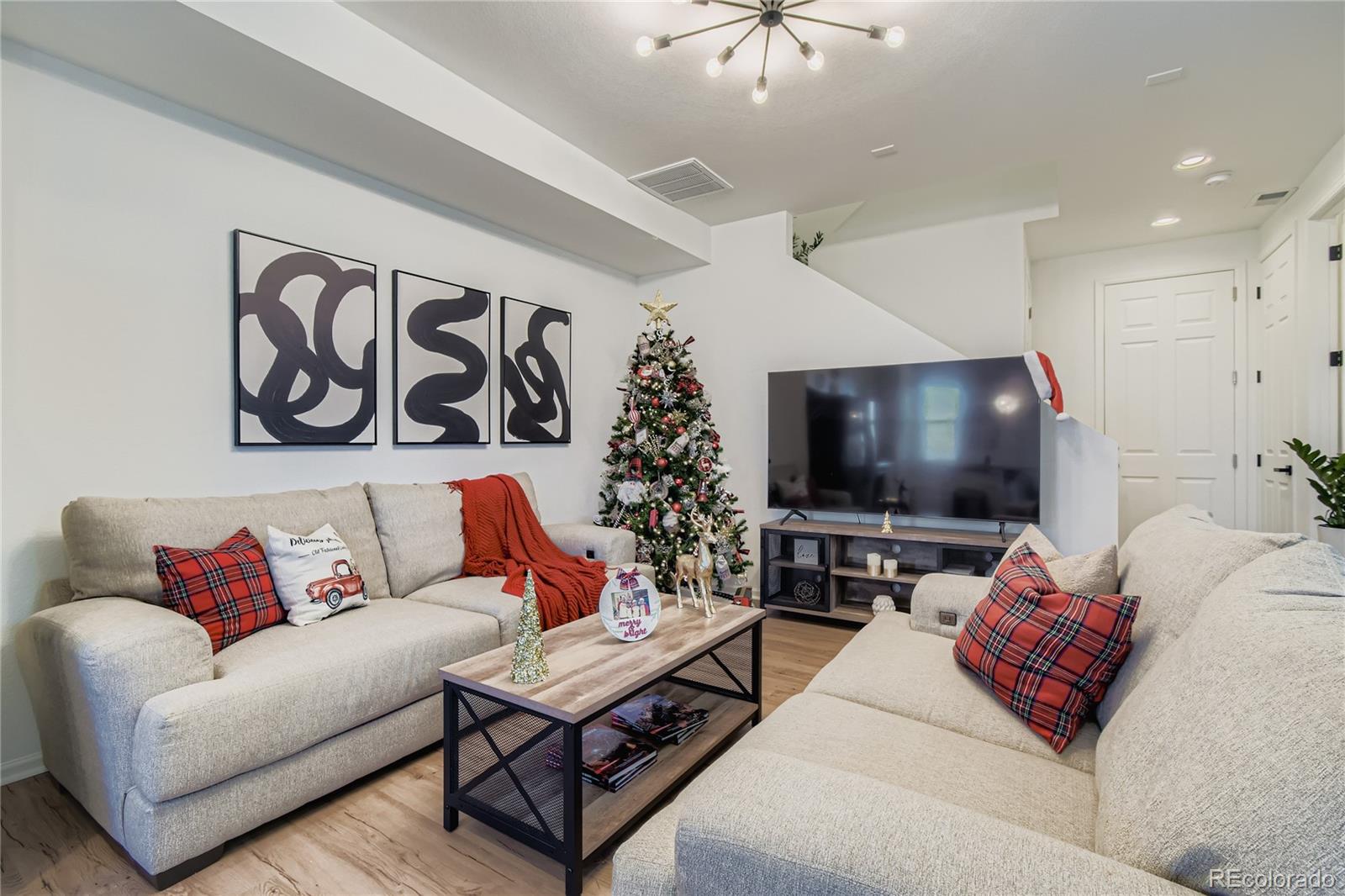 9718 Reunion Parkway