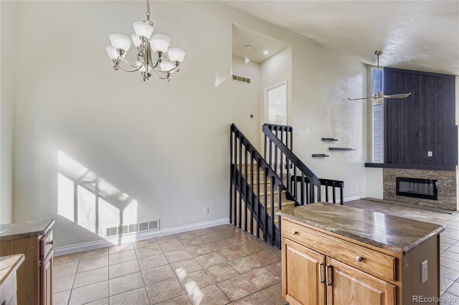 2910 S Revere Street