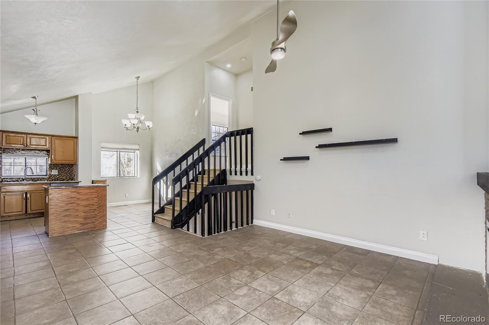 2910 S Revere Street