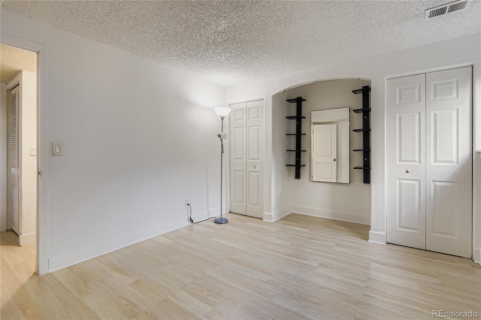 2910 S Revere Street