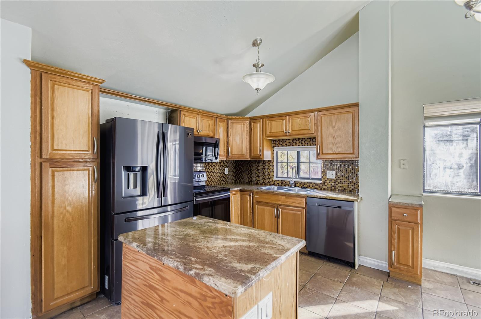 2910 S Revere Street