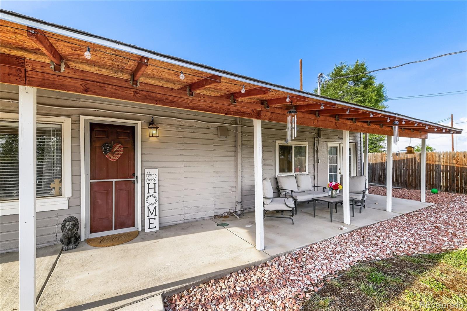 7277 E 68th Place
