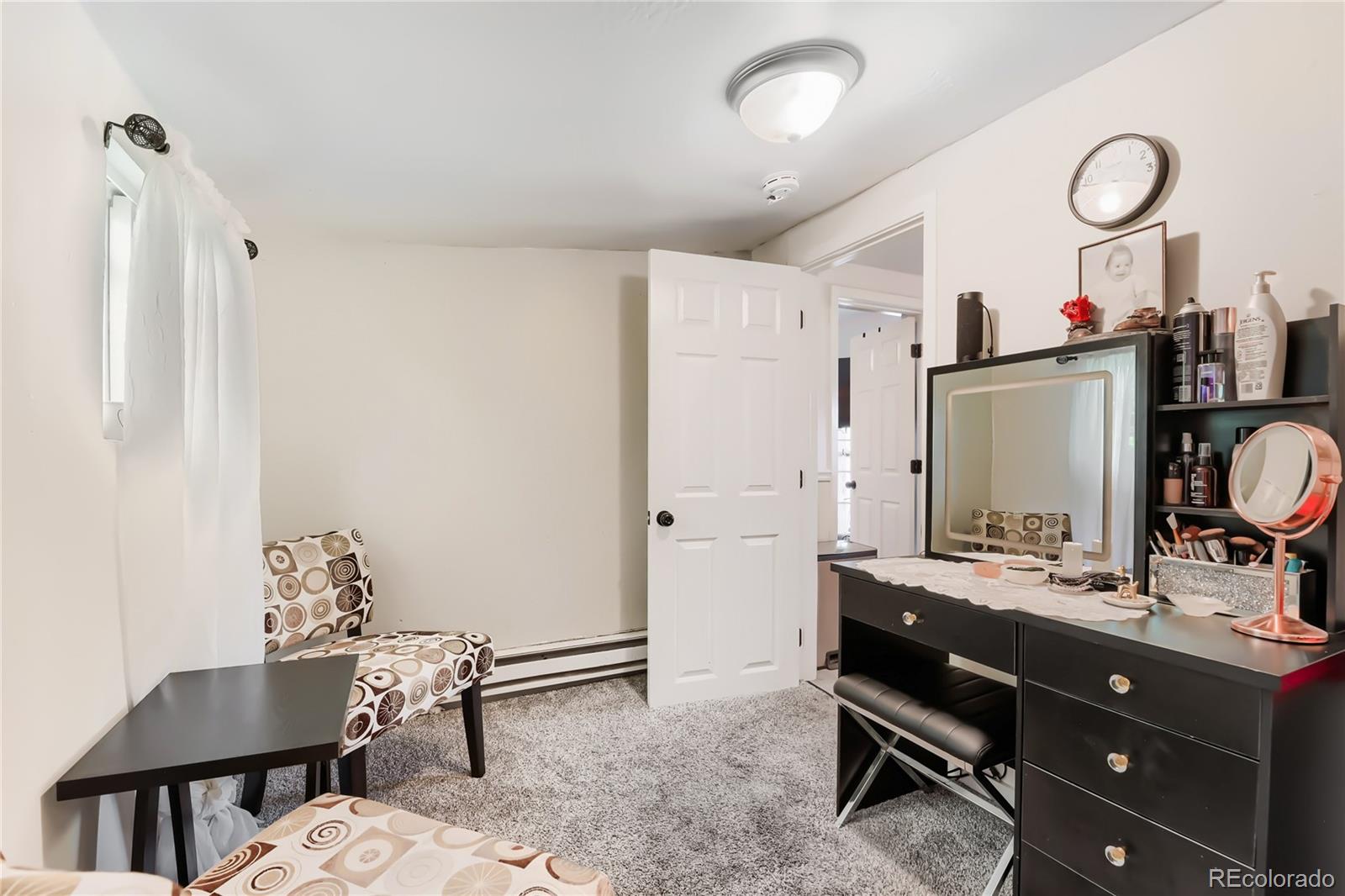 7277 E 68th Place