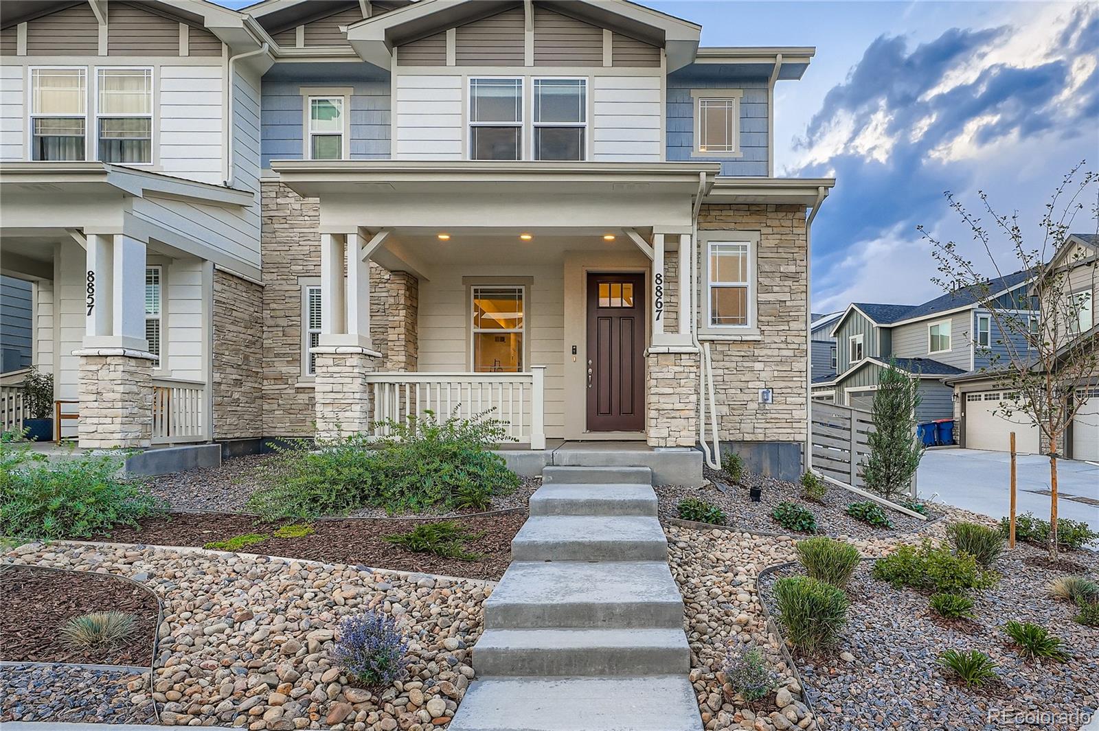 8867 SnakeRiver Street