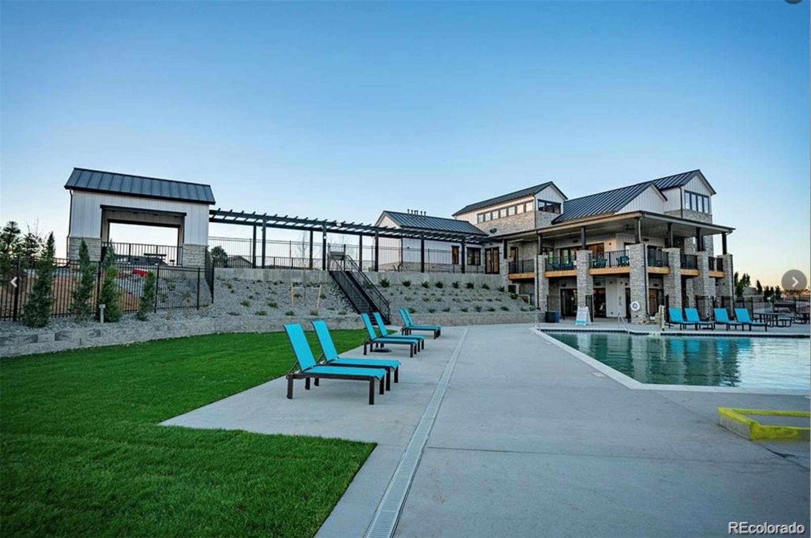 8867 SnakeRiver Street