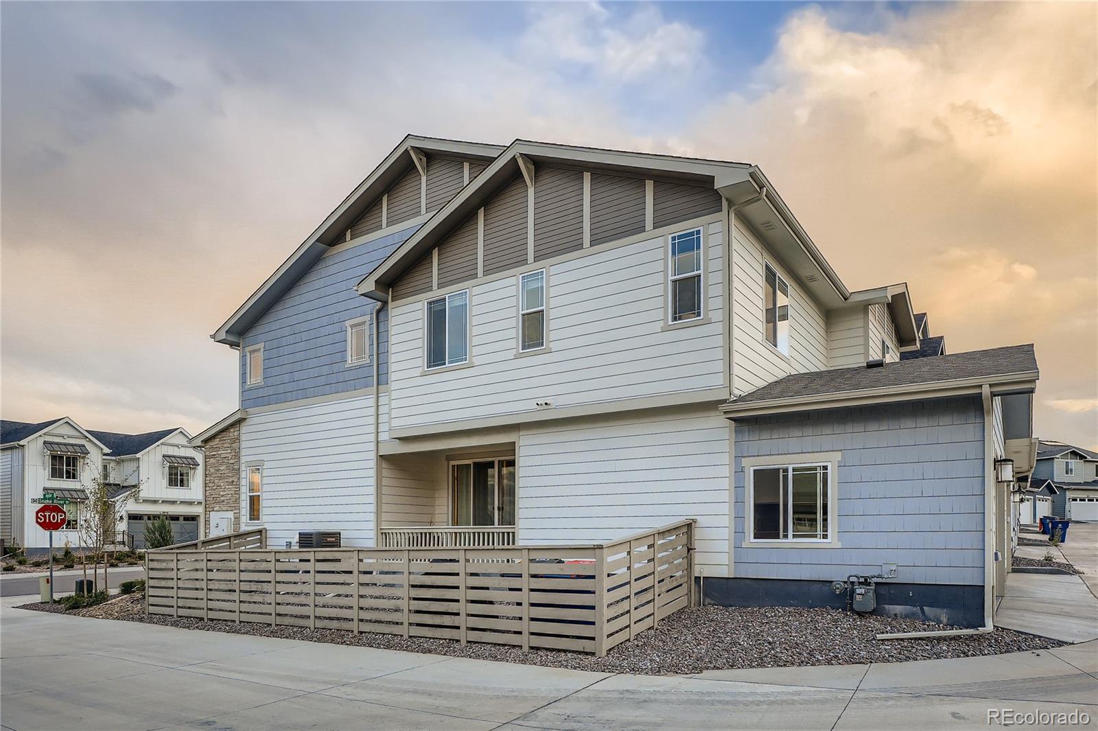 8867 SnakeRiver Street