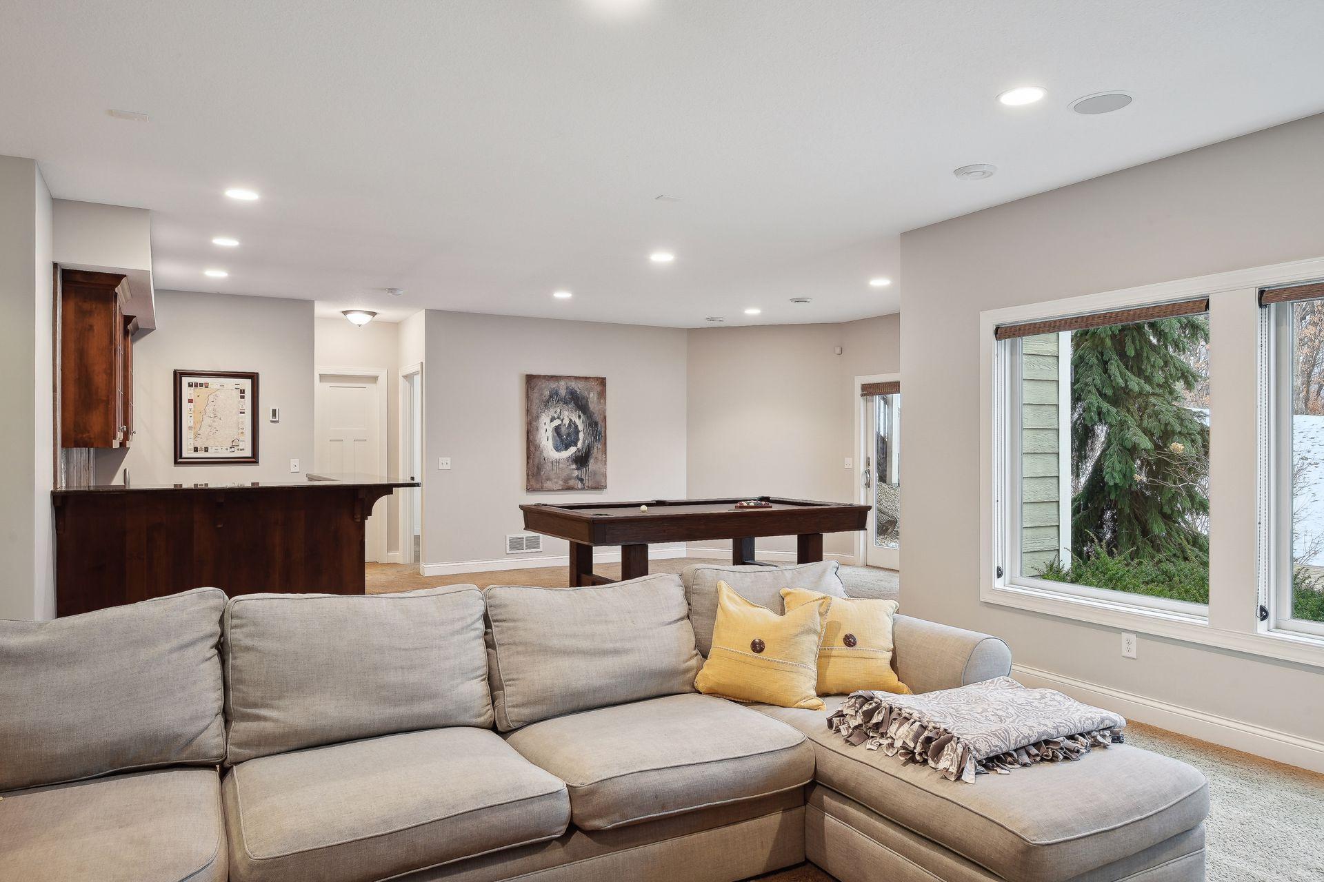 10112 Trails End Road