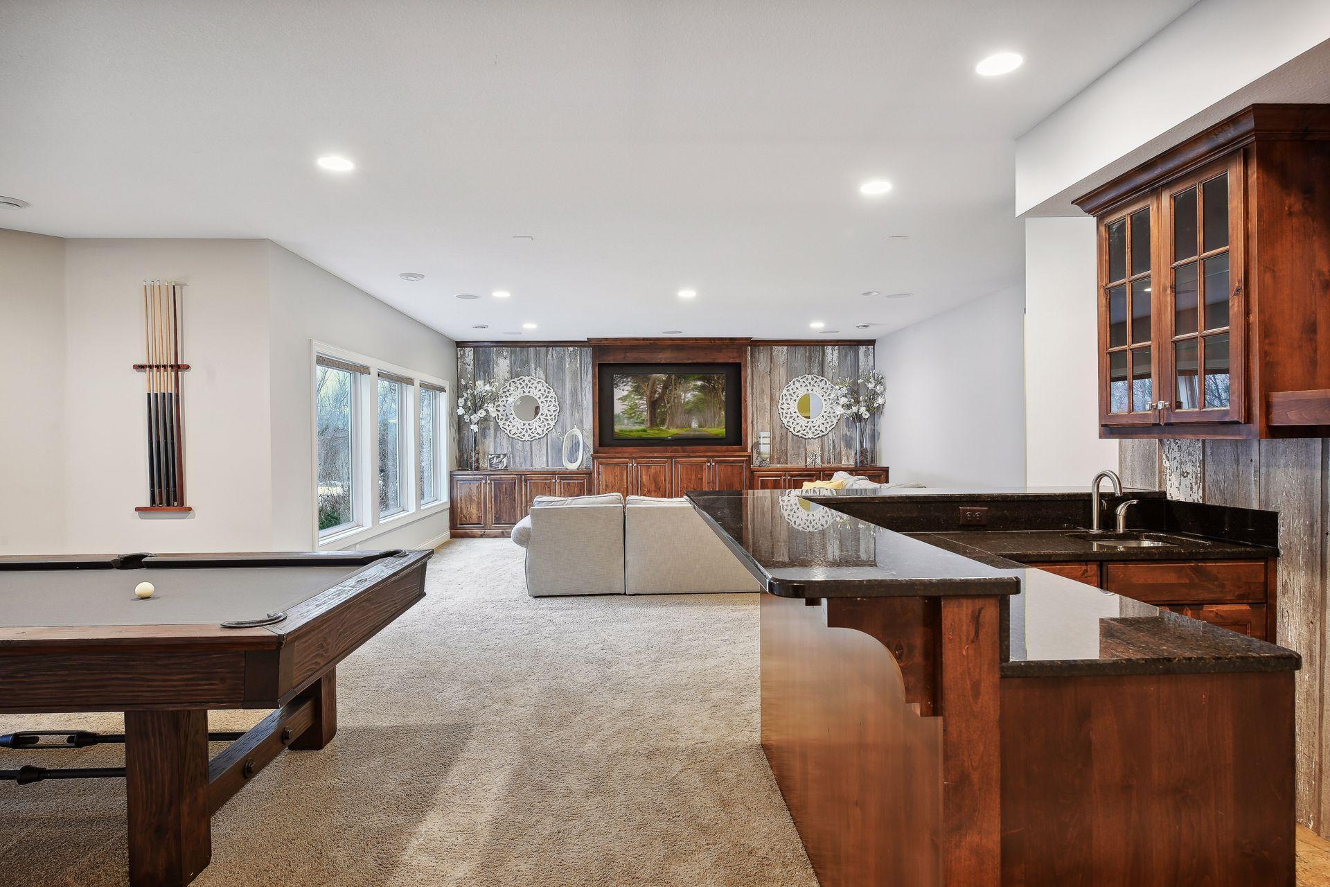 10112 Trails End Road