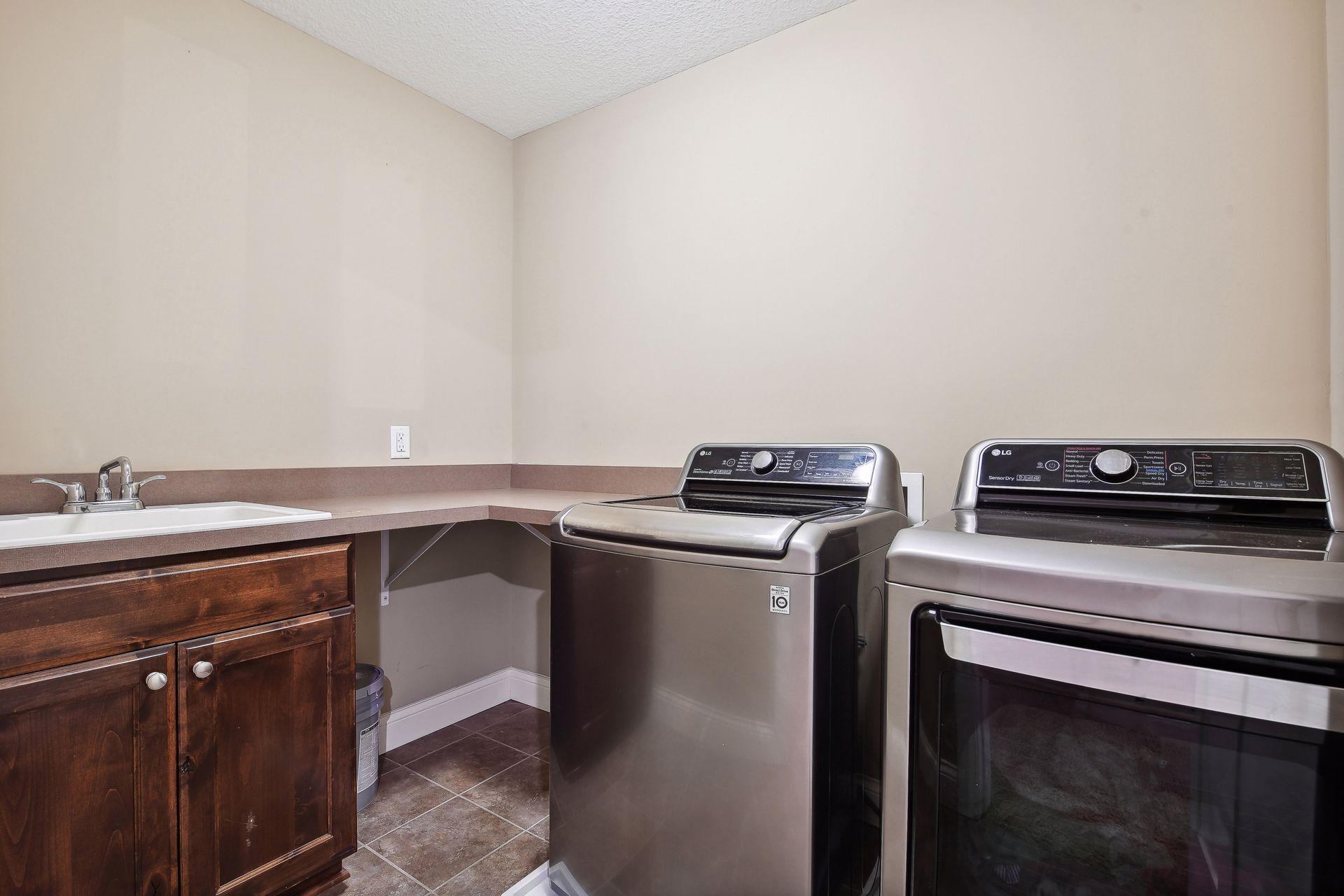 10112 Trails End Road