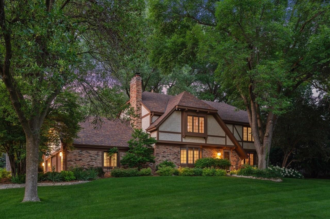 6512 Willow Wood Road