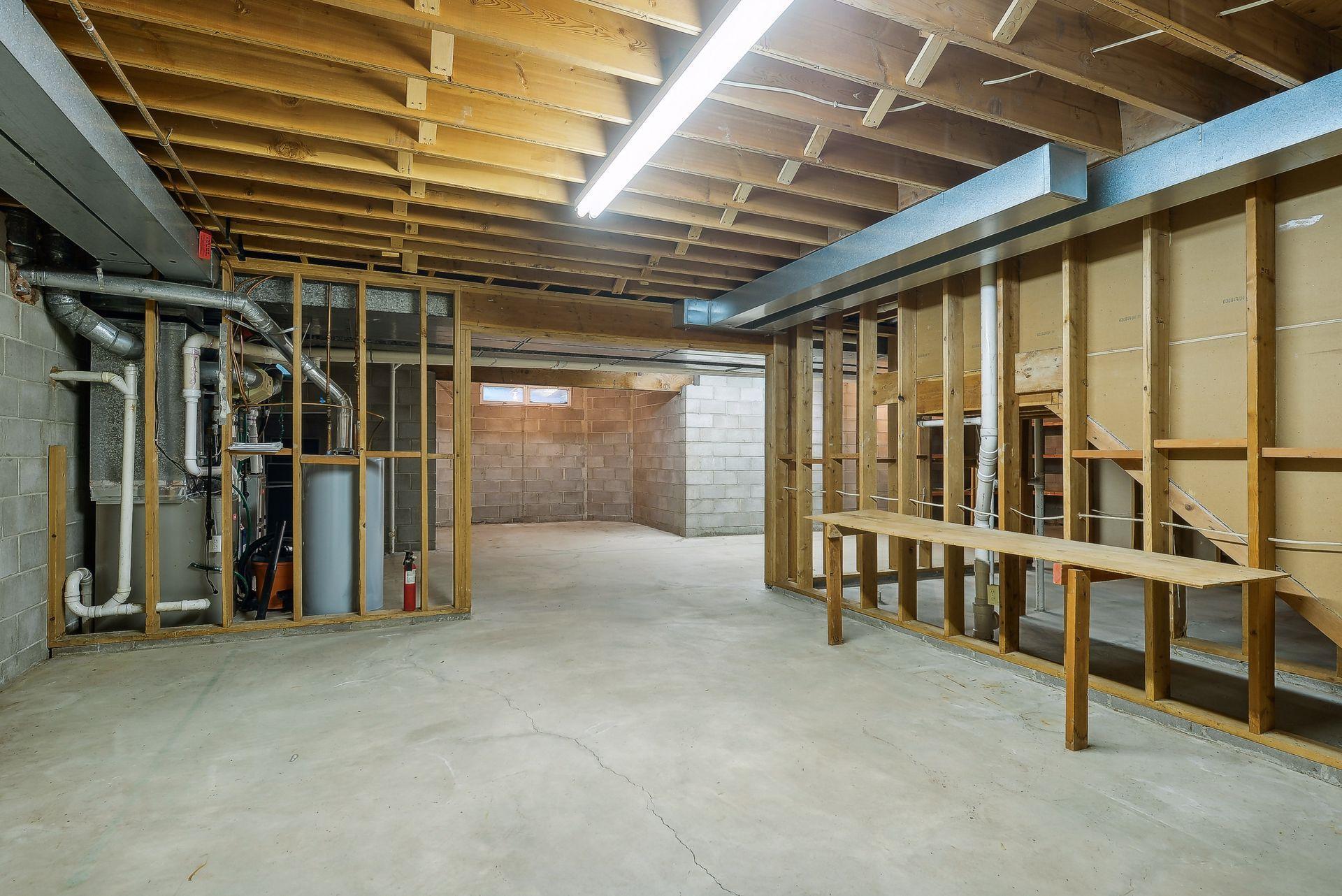 6512 Willow Wood Road