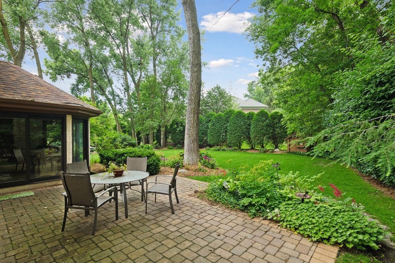 6512 Willow Wood Road