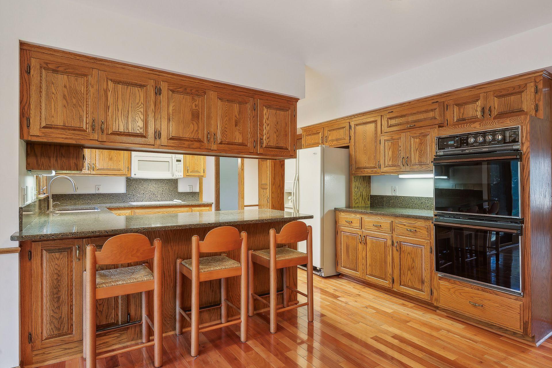 6512 Willow Wood Road