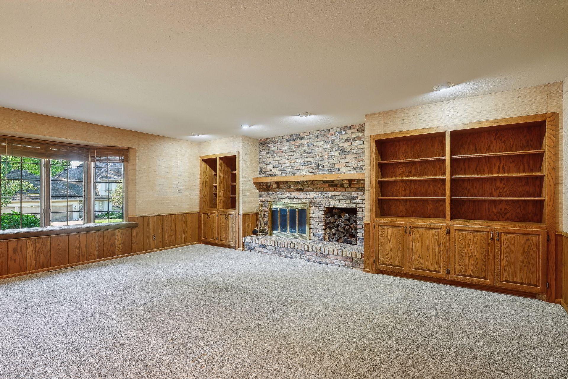 6512 Willow Wood Road