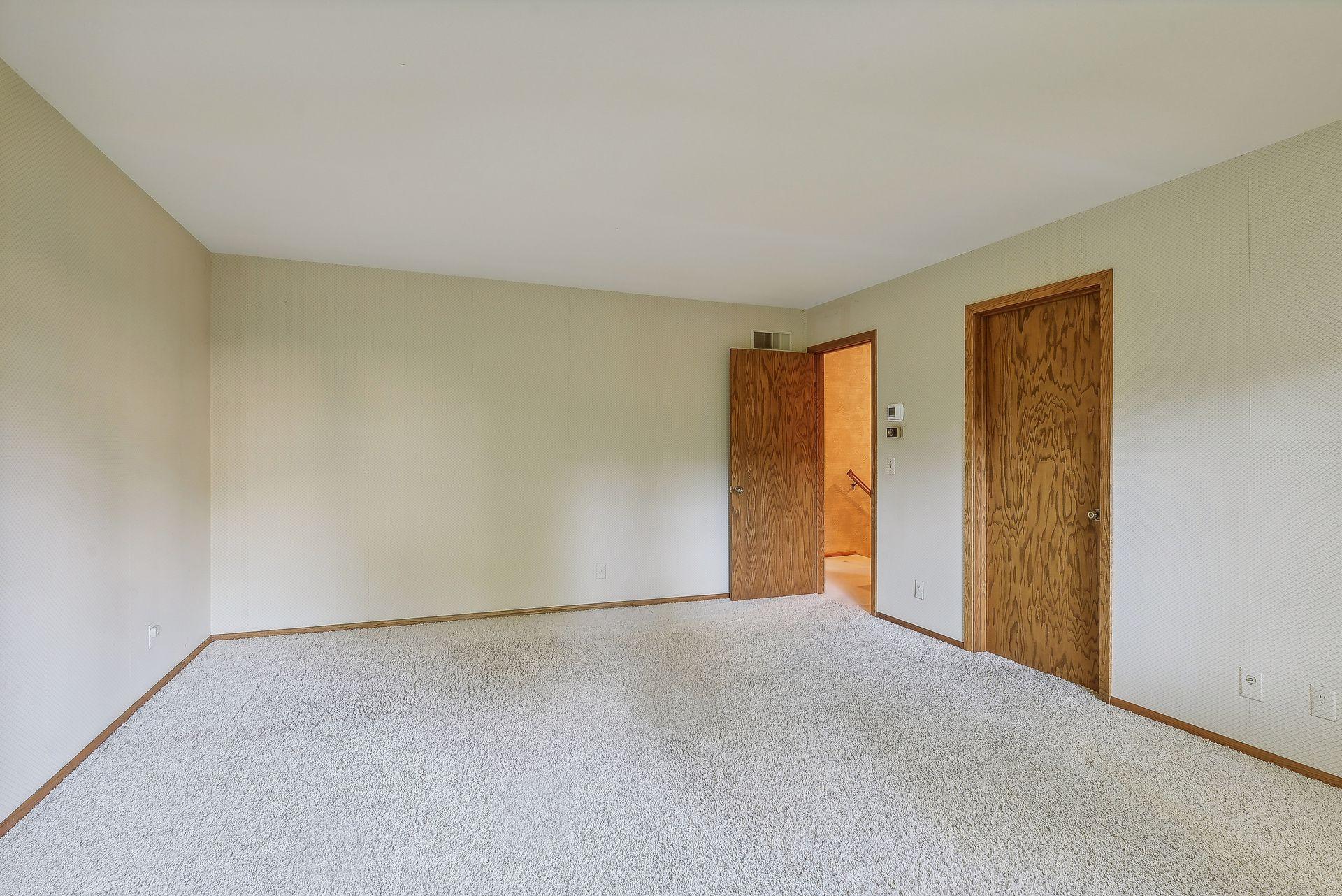 6512 Willow Wood Road