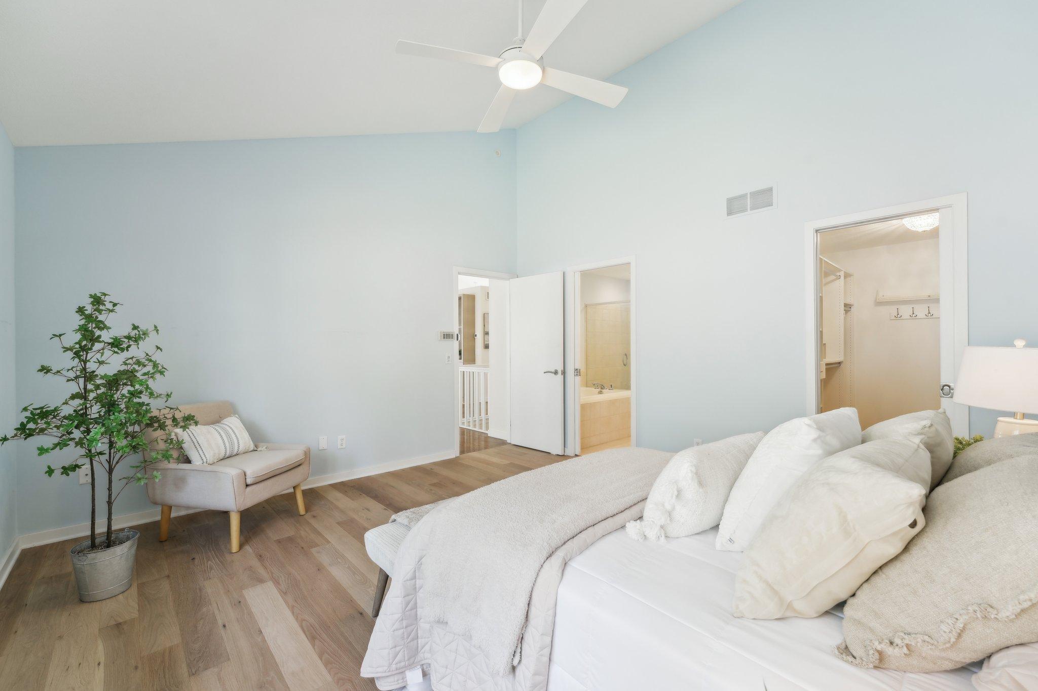 6630 Vernon Hills Road S