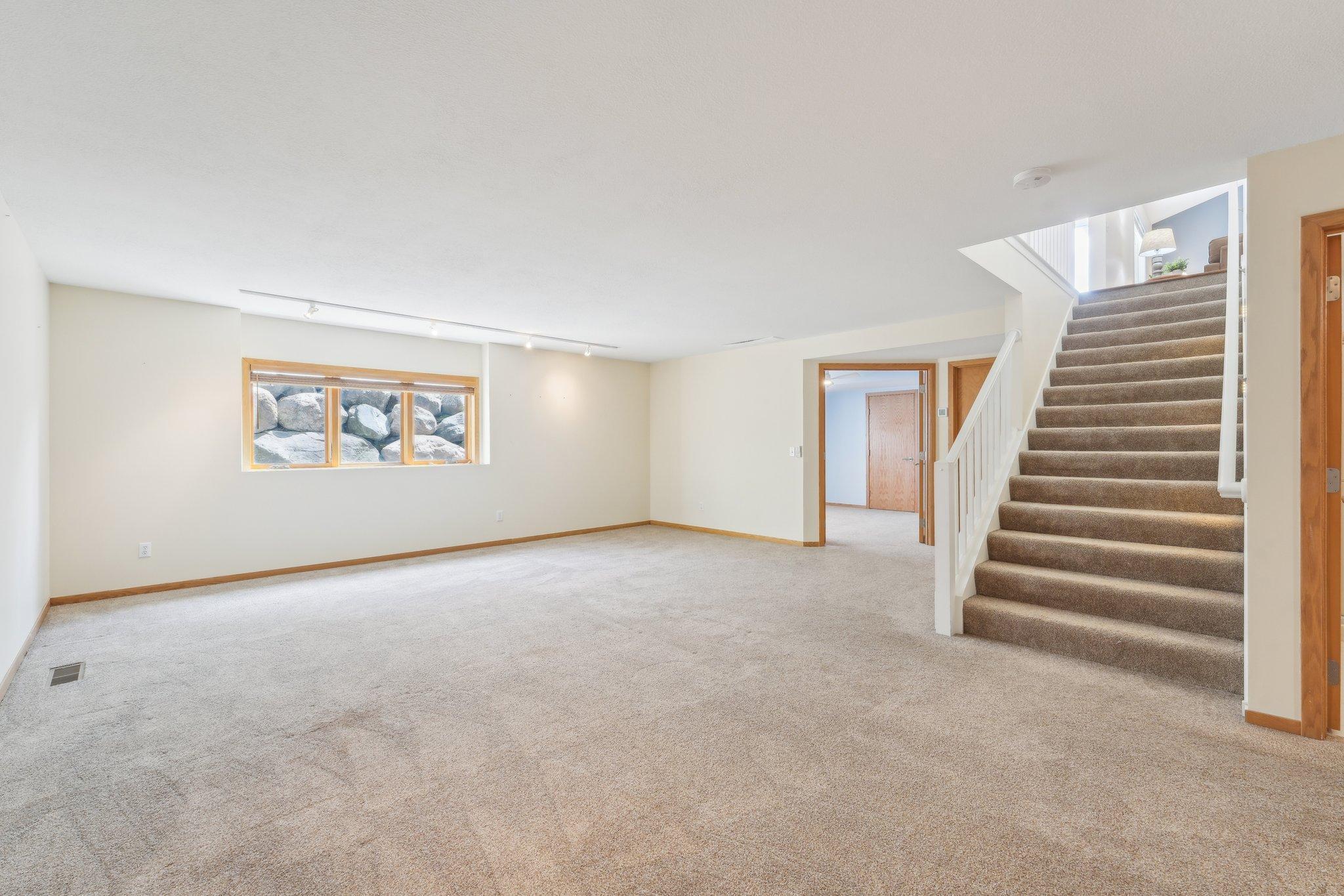 6630 Vernon Hills Road S