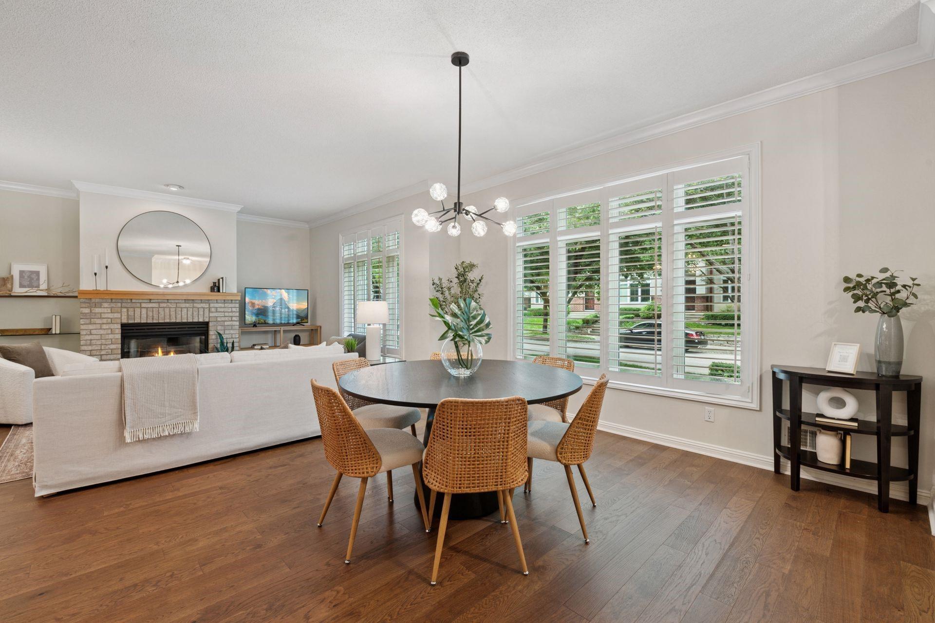 402 Coventry Lane