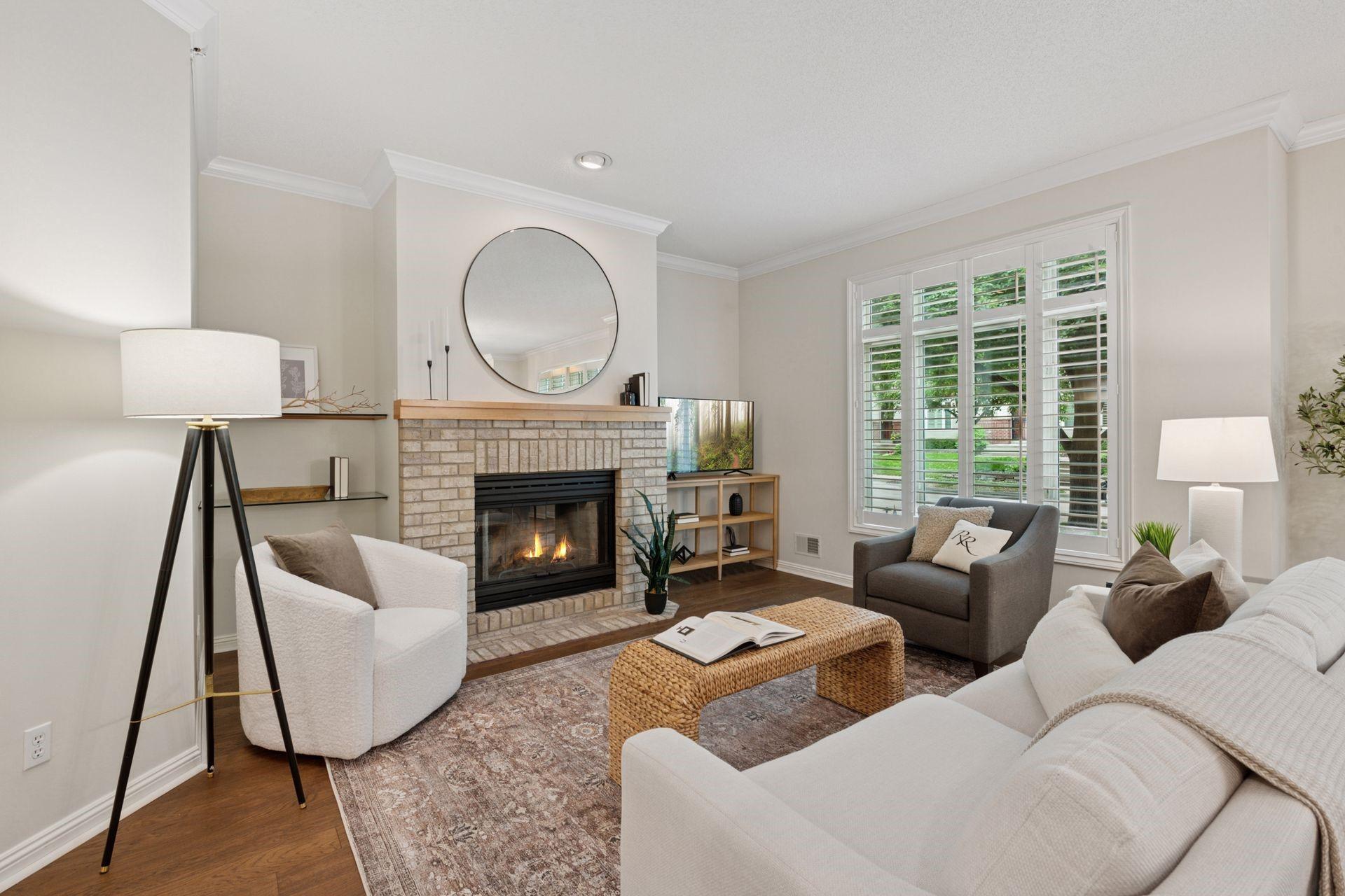 402 Coventry Lane