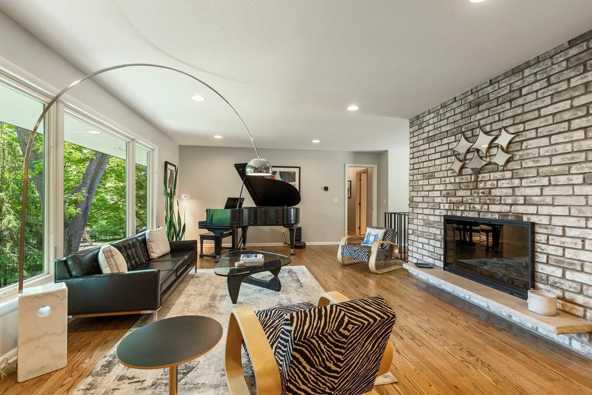 5709 Deville Drive