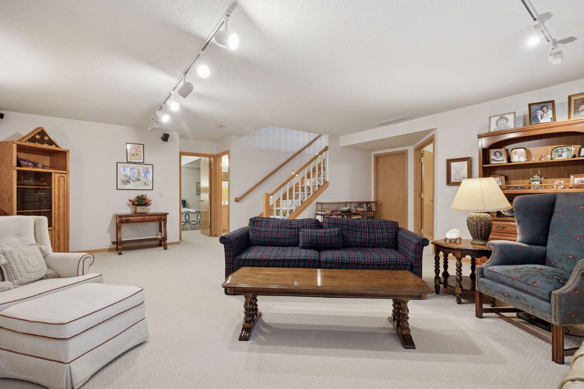 6530 Vernon Hills Road S