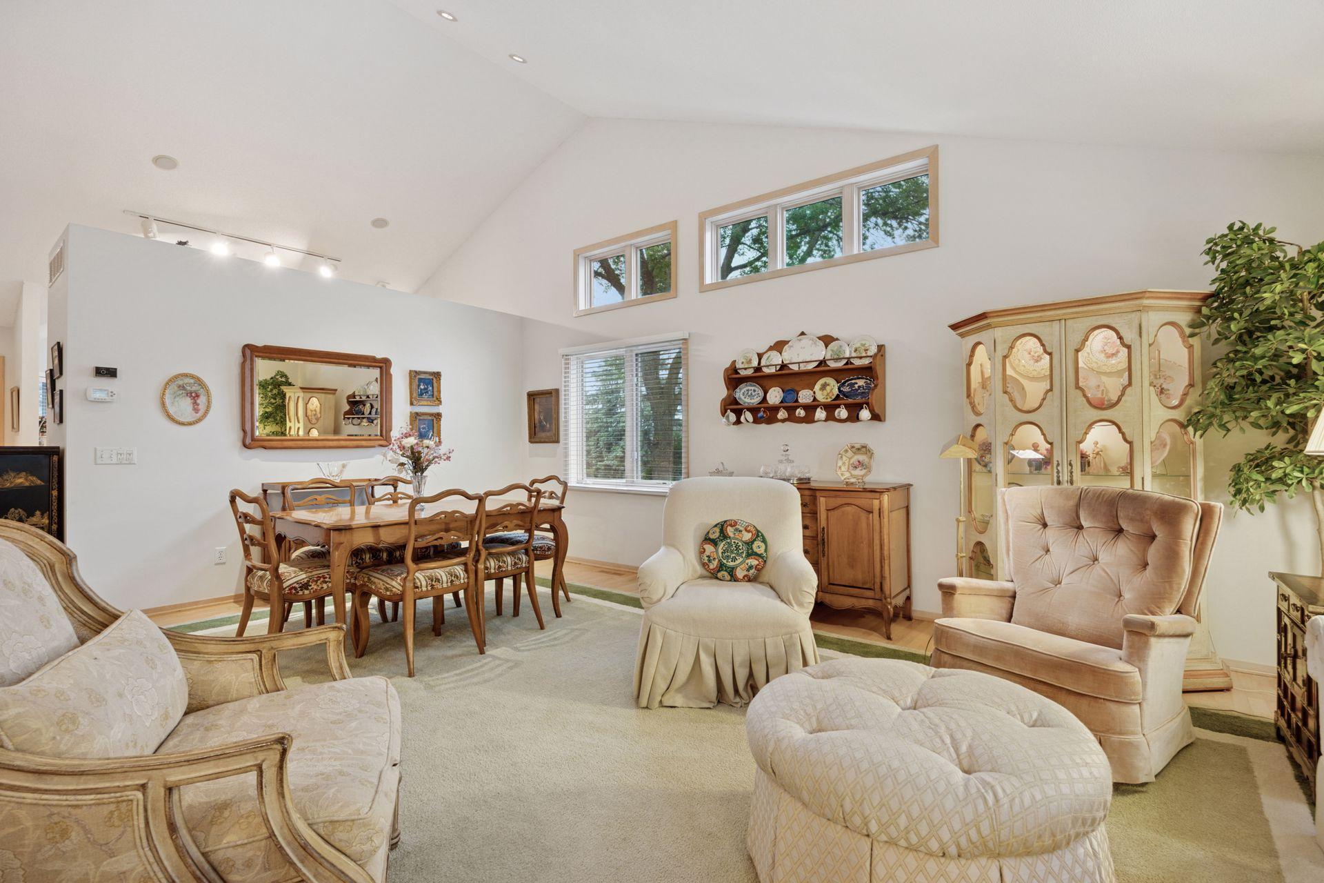 6530 Vernon Hills Road S