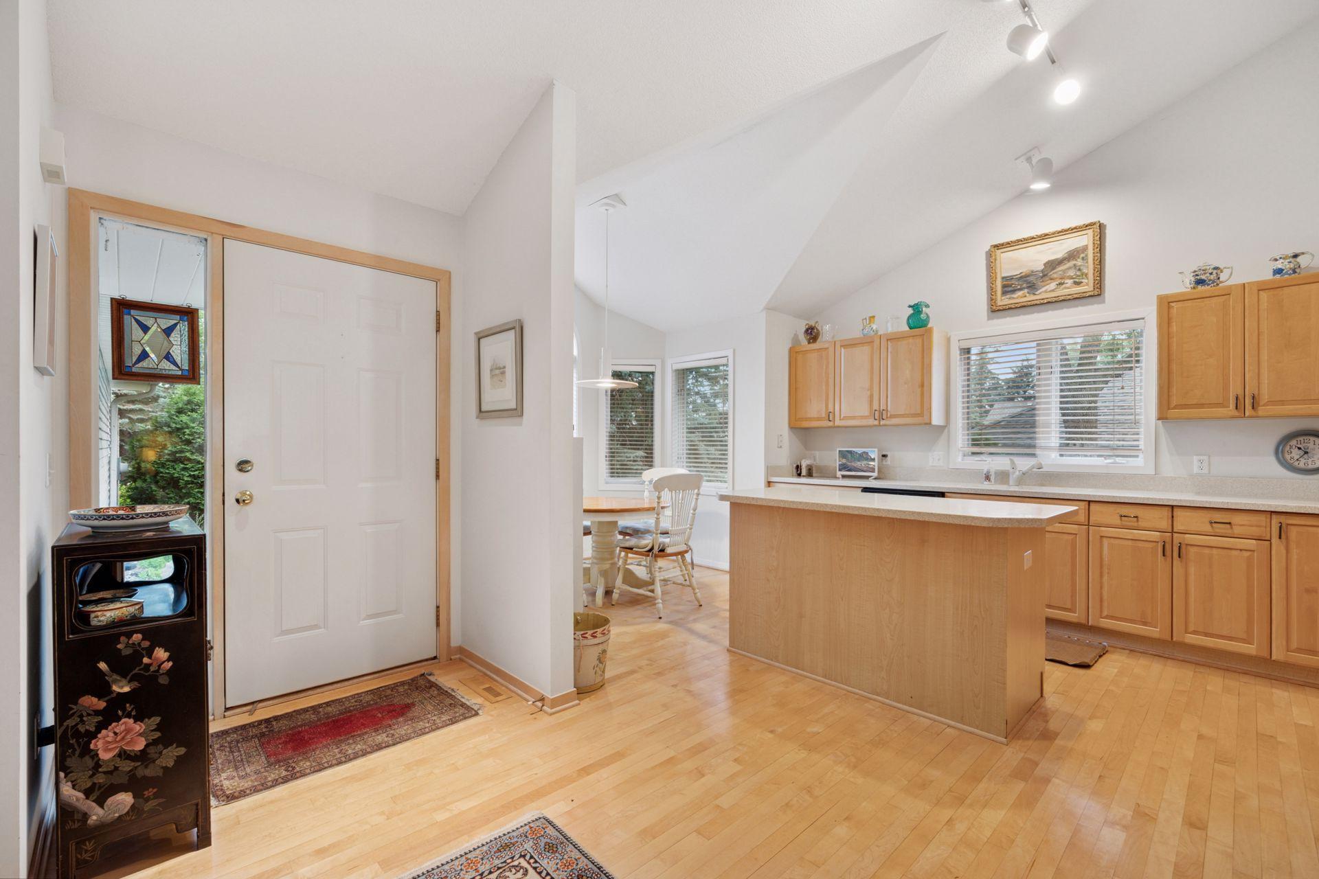 6530 Vernon Hills Road S