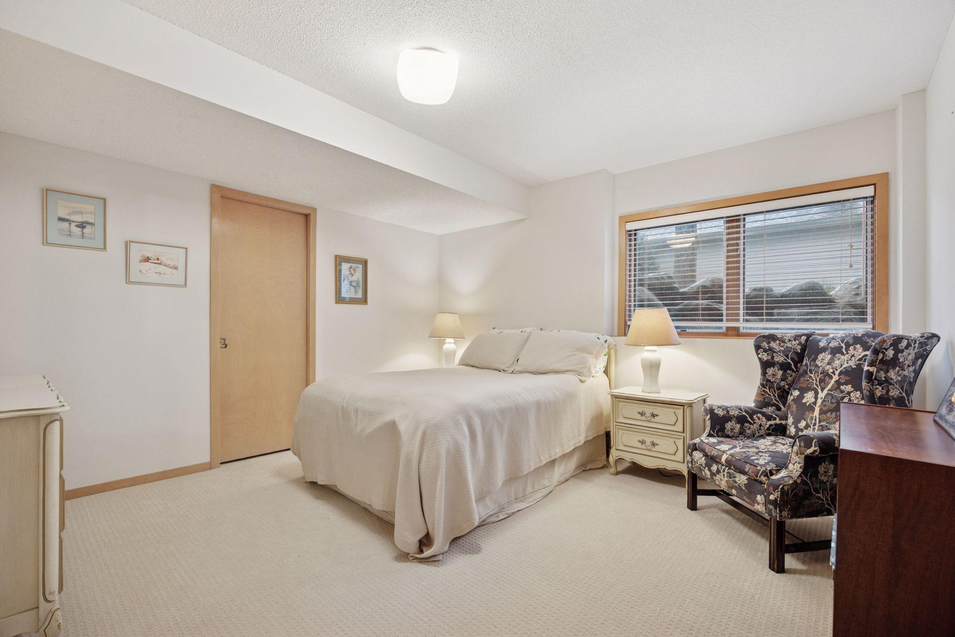 6530 Vernon Hills Road S