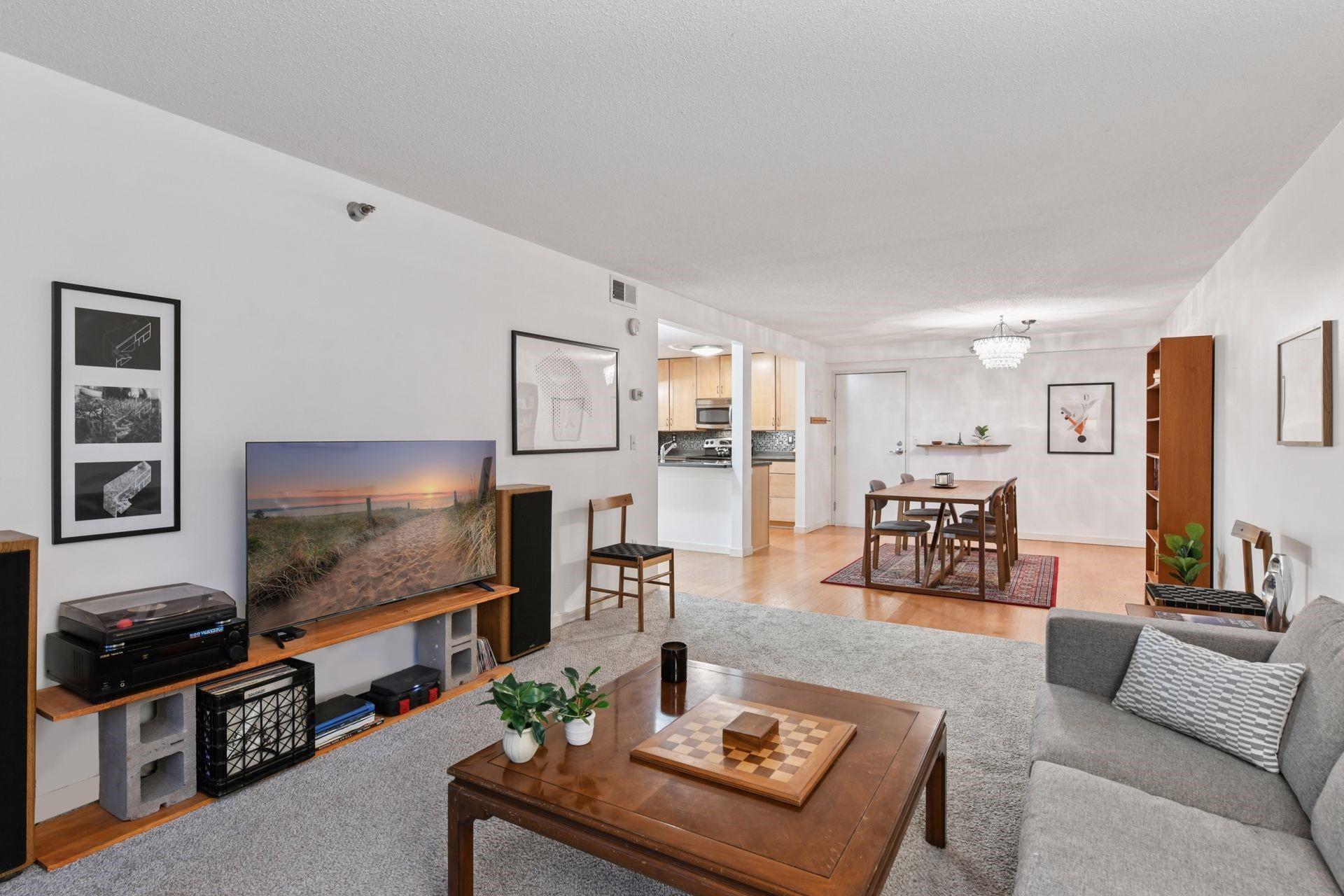 52 Groveland Terrace Unit: A211